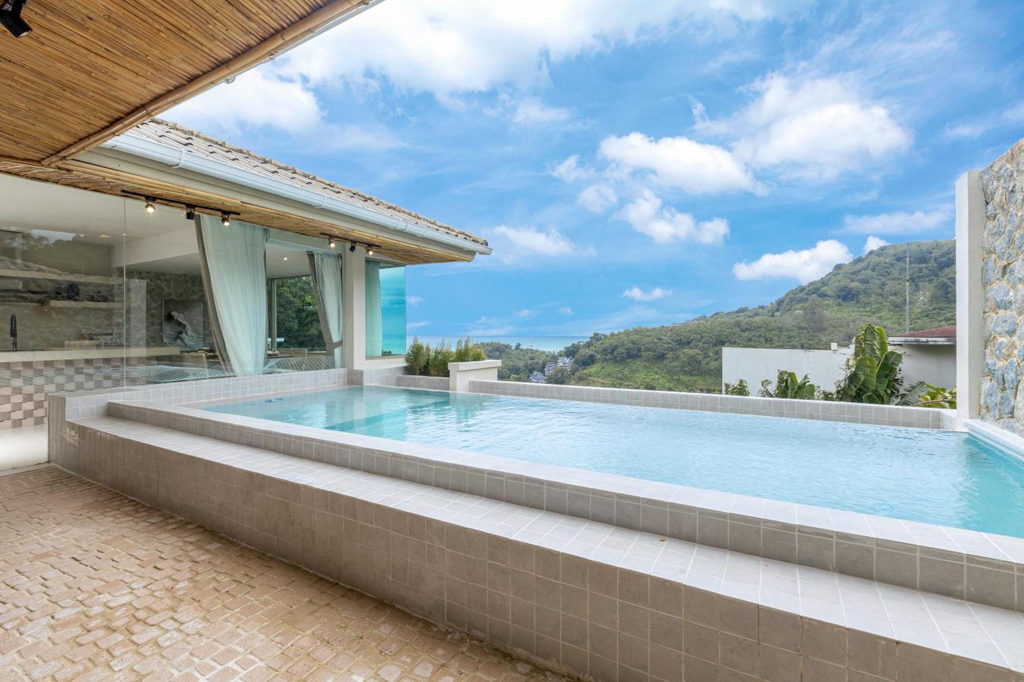 Three Bedroom Seaview Plunge Pool Villa