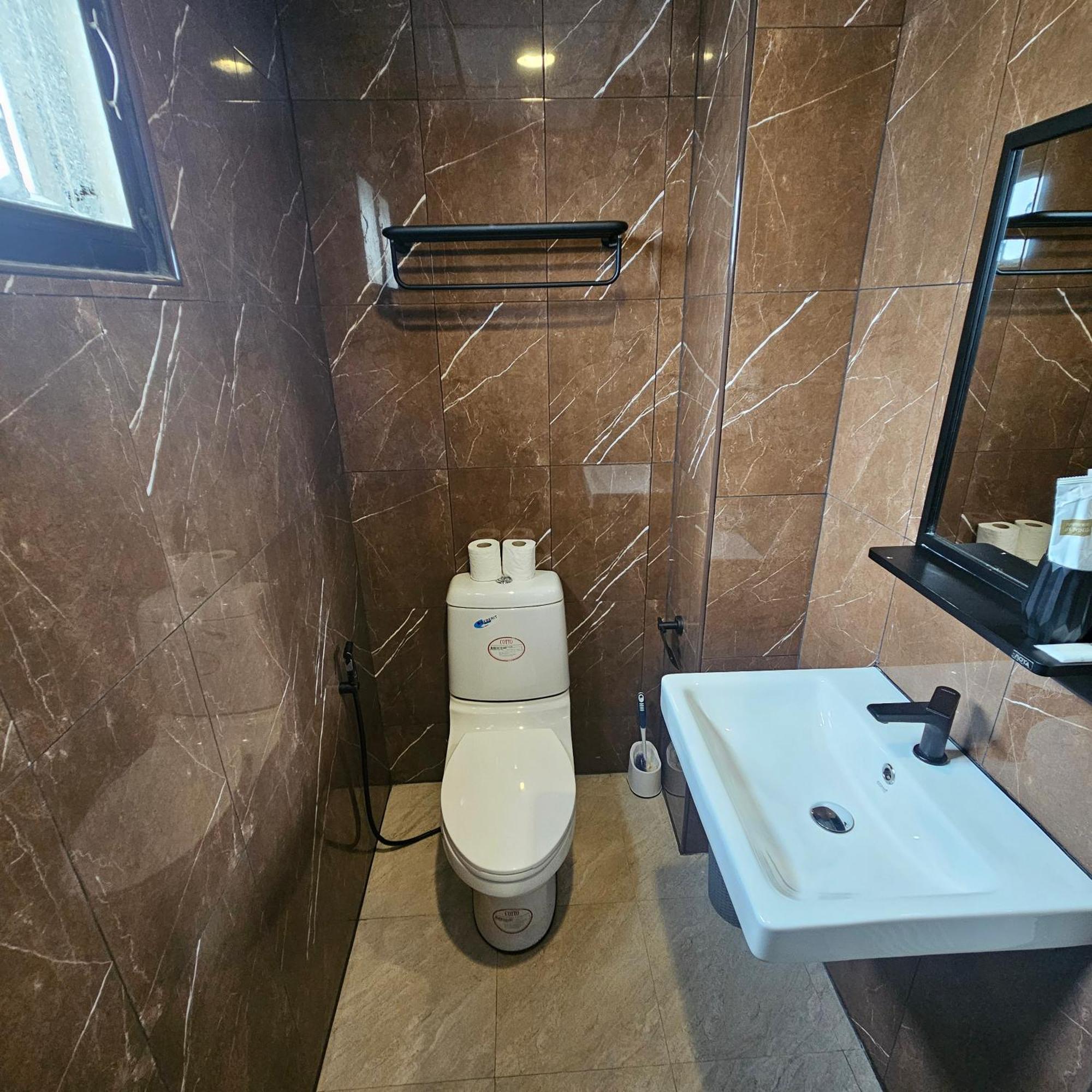 Large Double Room