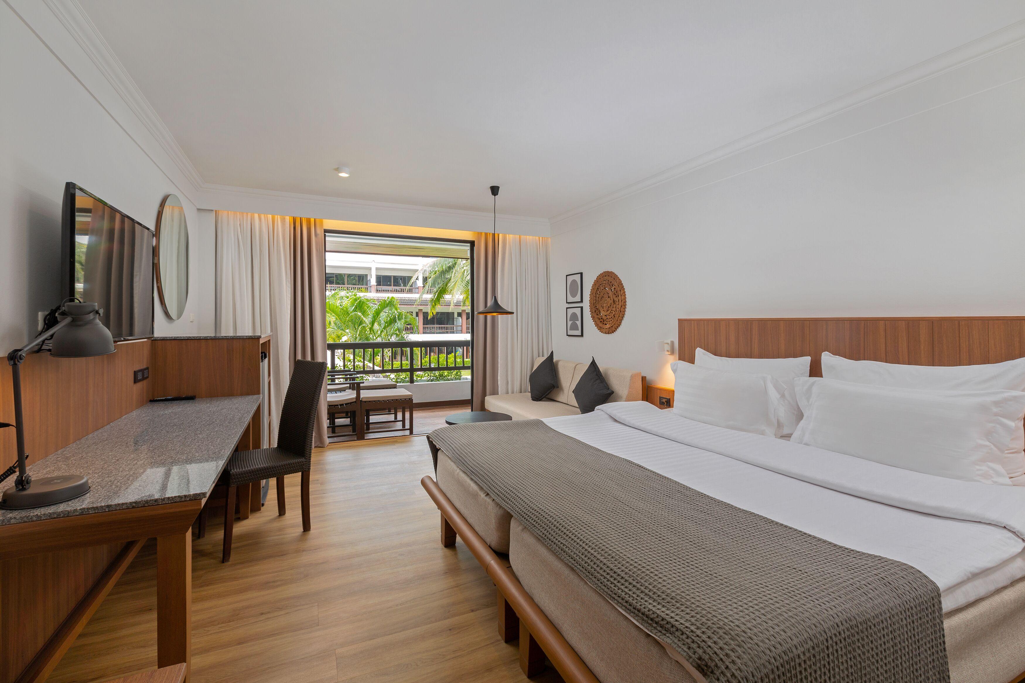 Deluxe Double or Twin Room