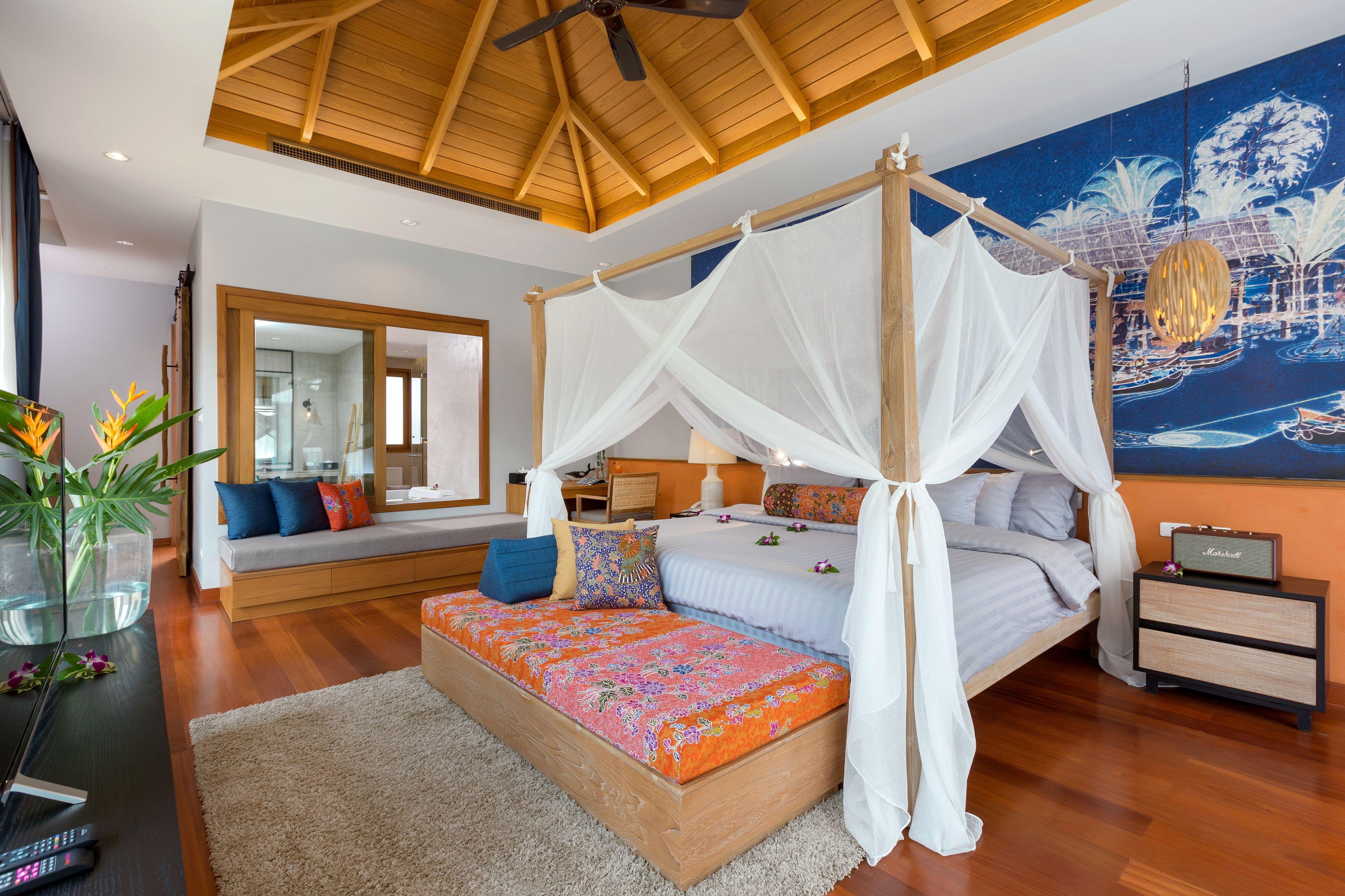 Tropical Pool Villa