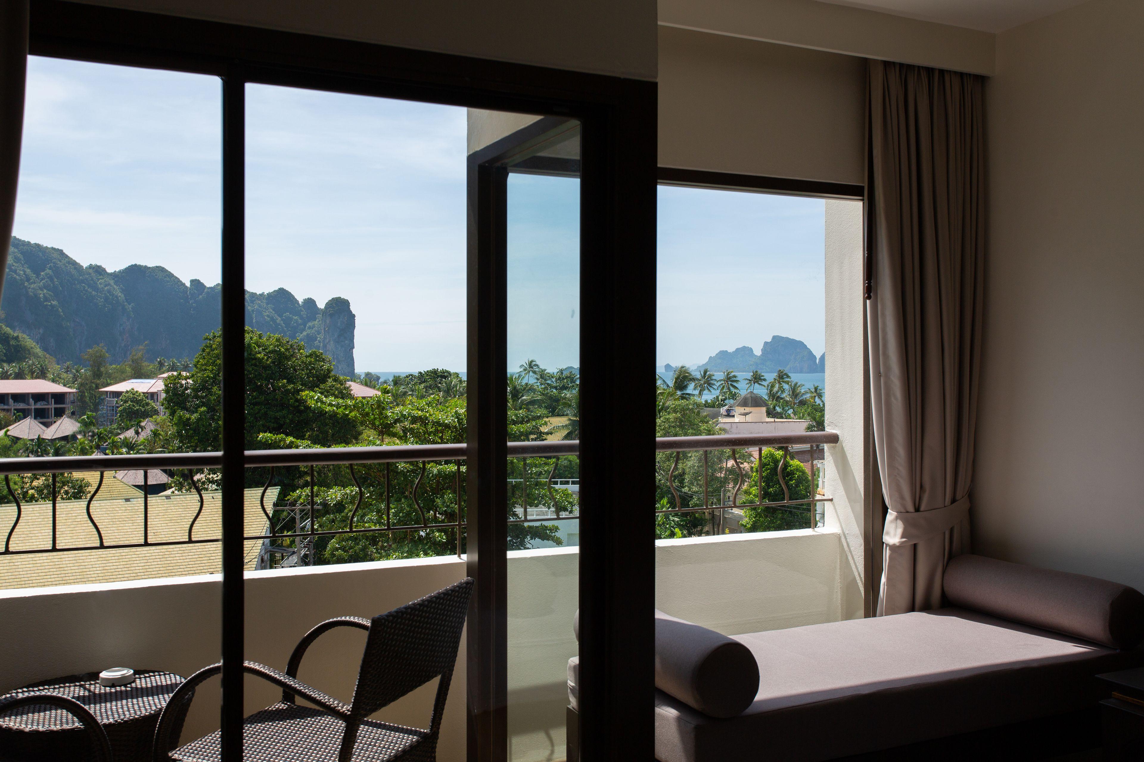 Superior Double or Twin Room Sea View
