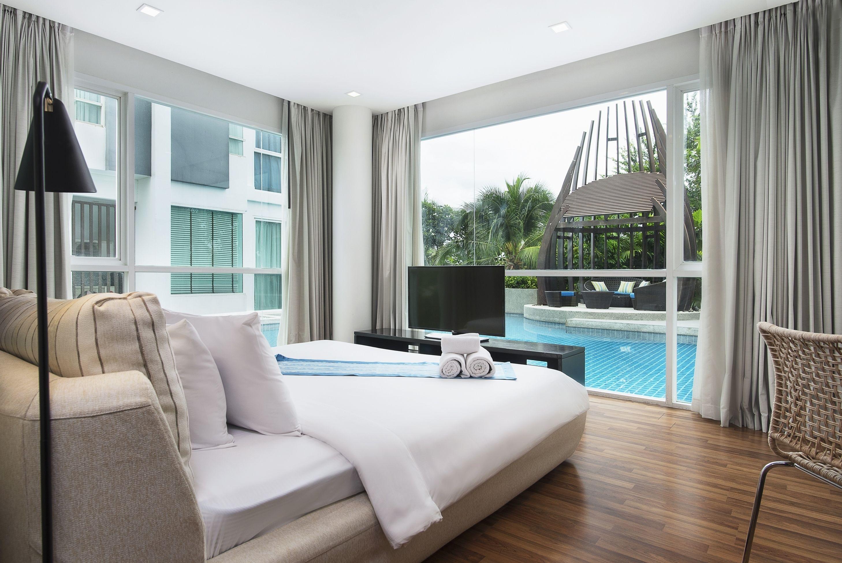 Two-Bedroom Corner Suite Pool Access