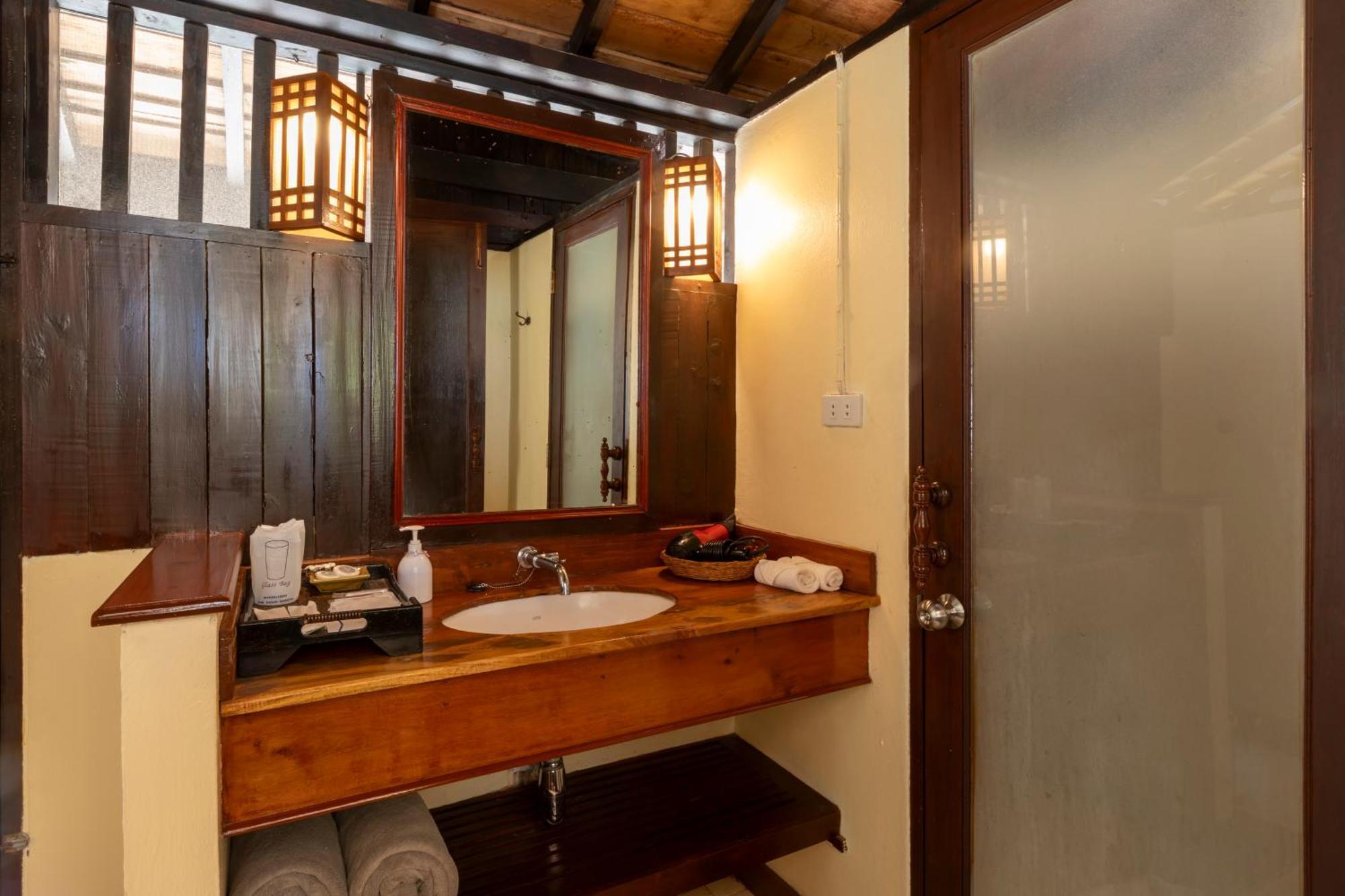 Deluxe Family Villa 2nd Row