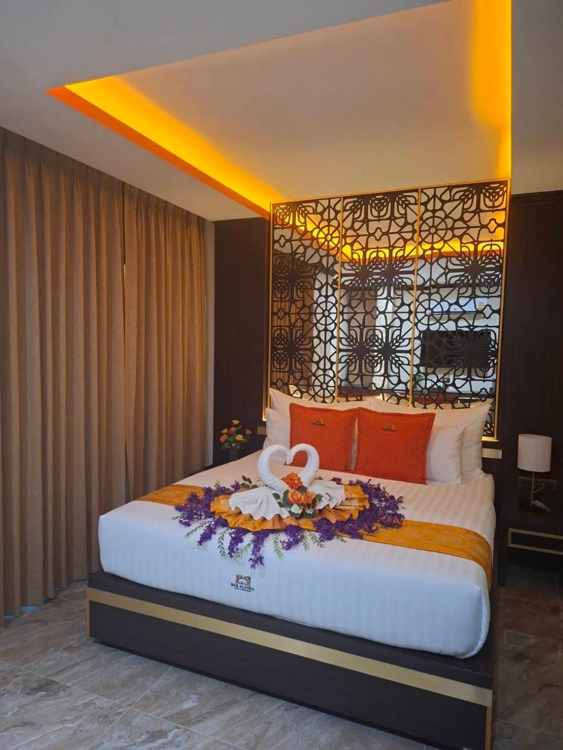 King Room Garden View