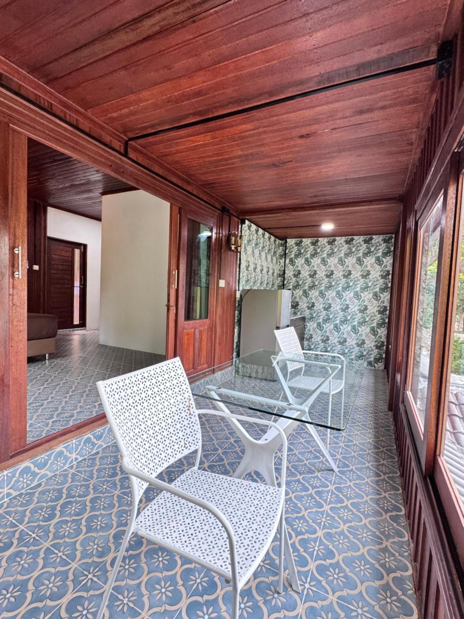 Garden Chalet