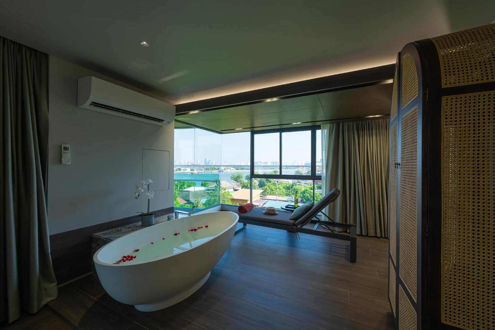 Deluxe Double Room Balcony
