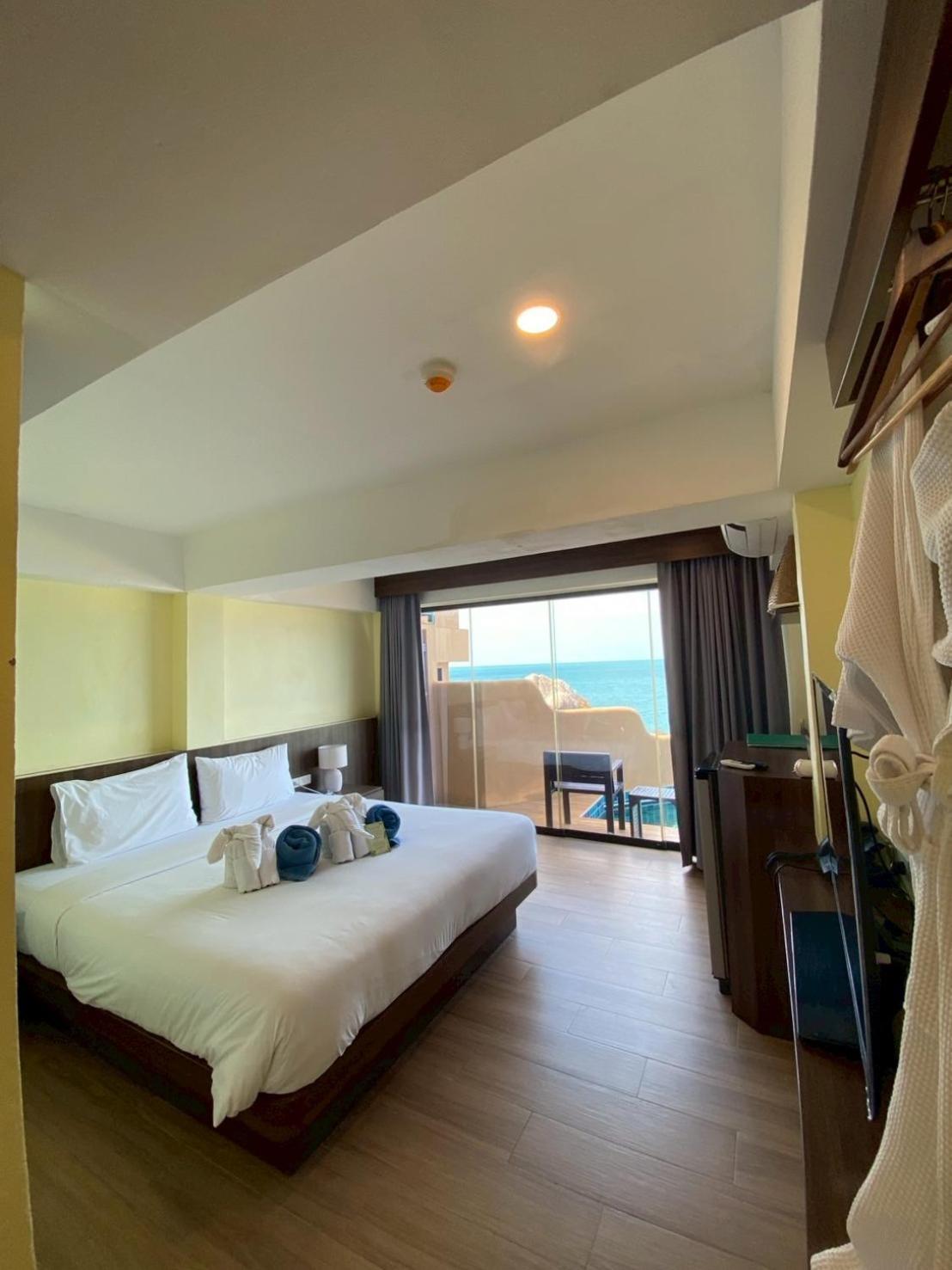 Deluxe Villa Sea View