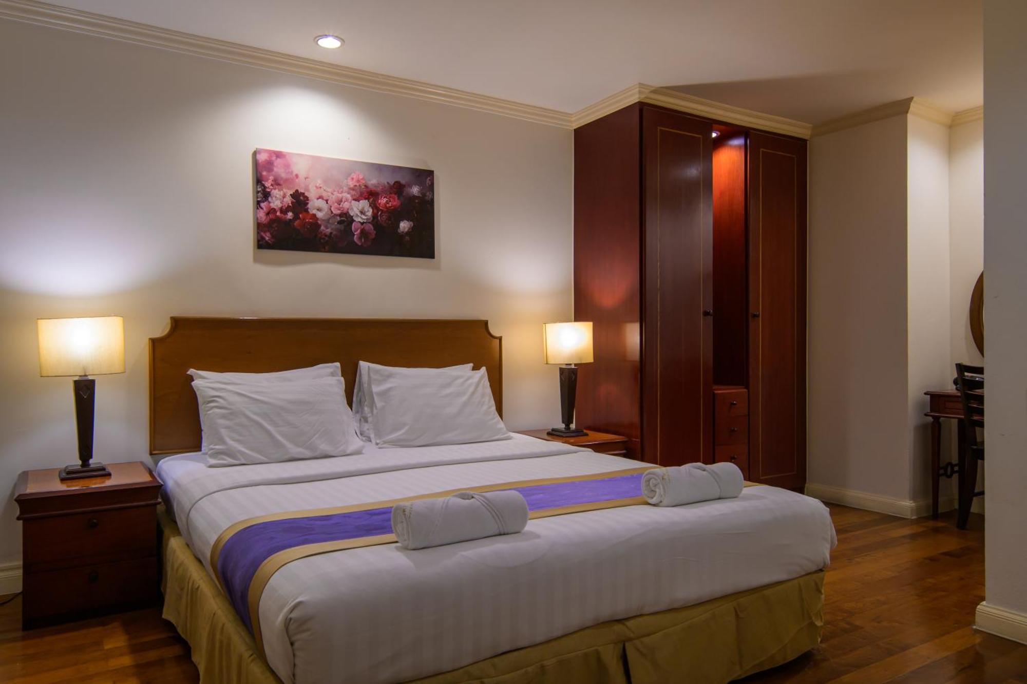One-Bedroom Suite