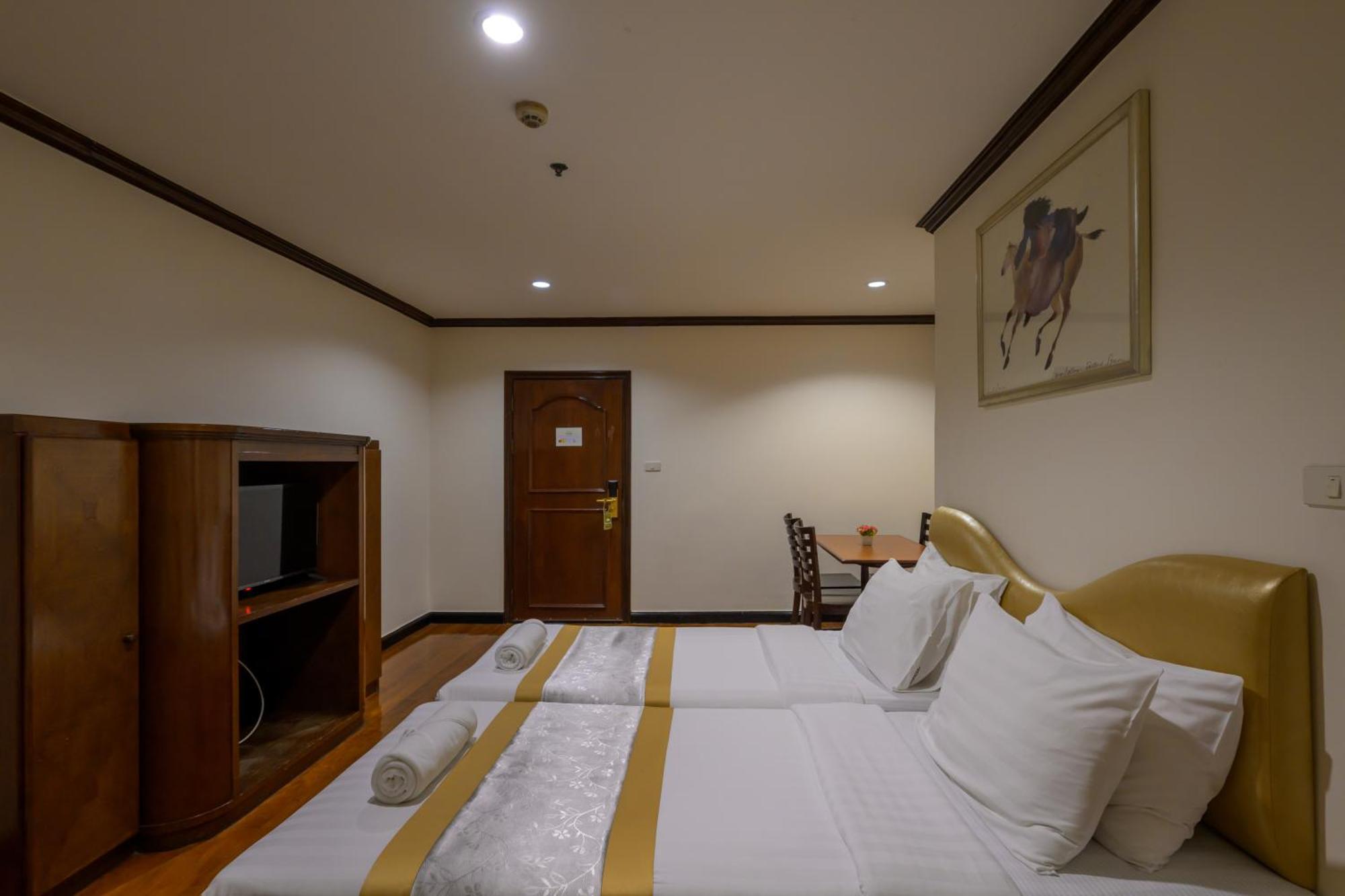 Two-Bedroom Suite