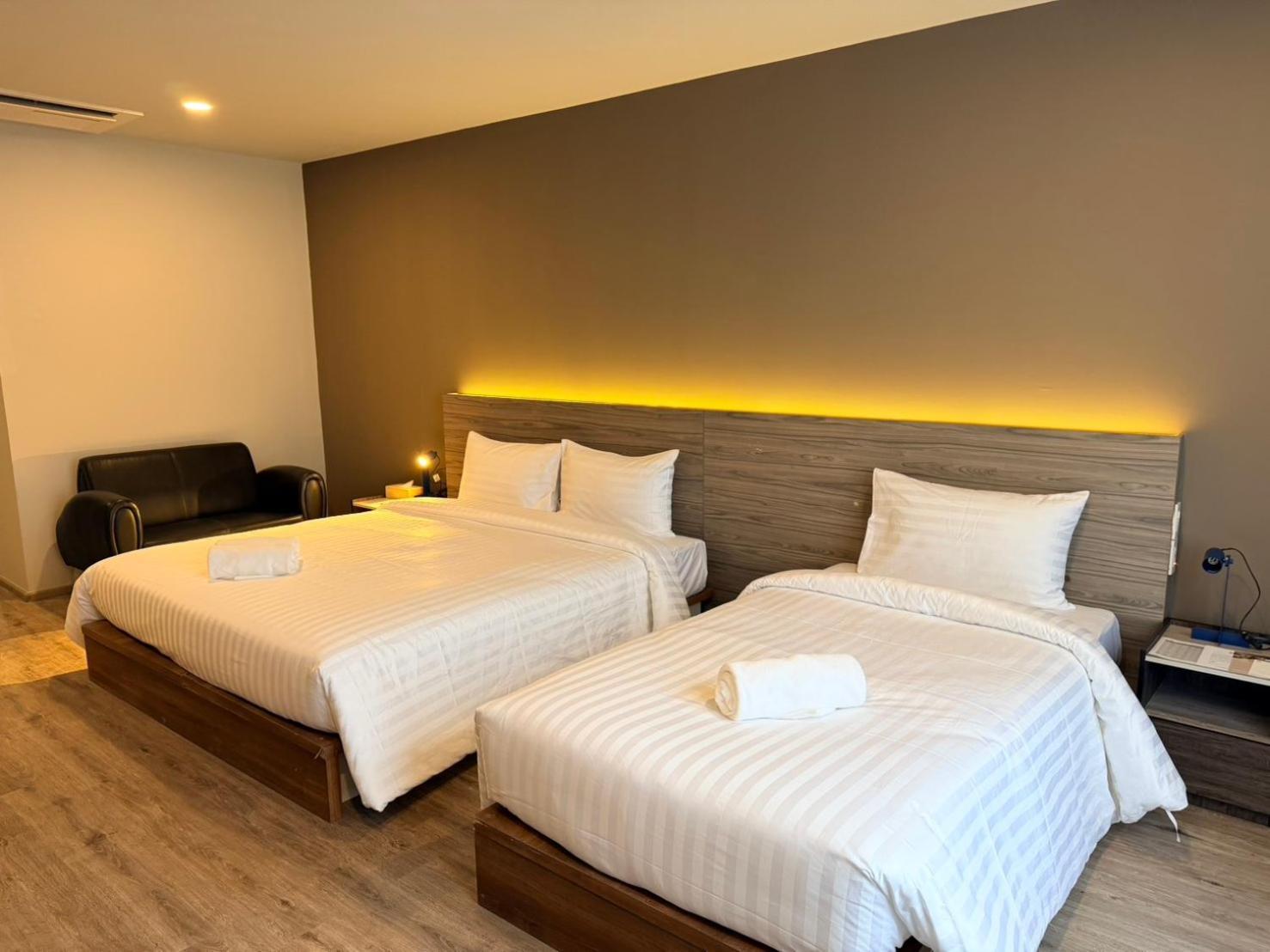 Triple Room
