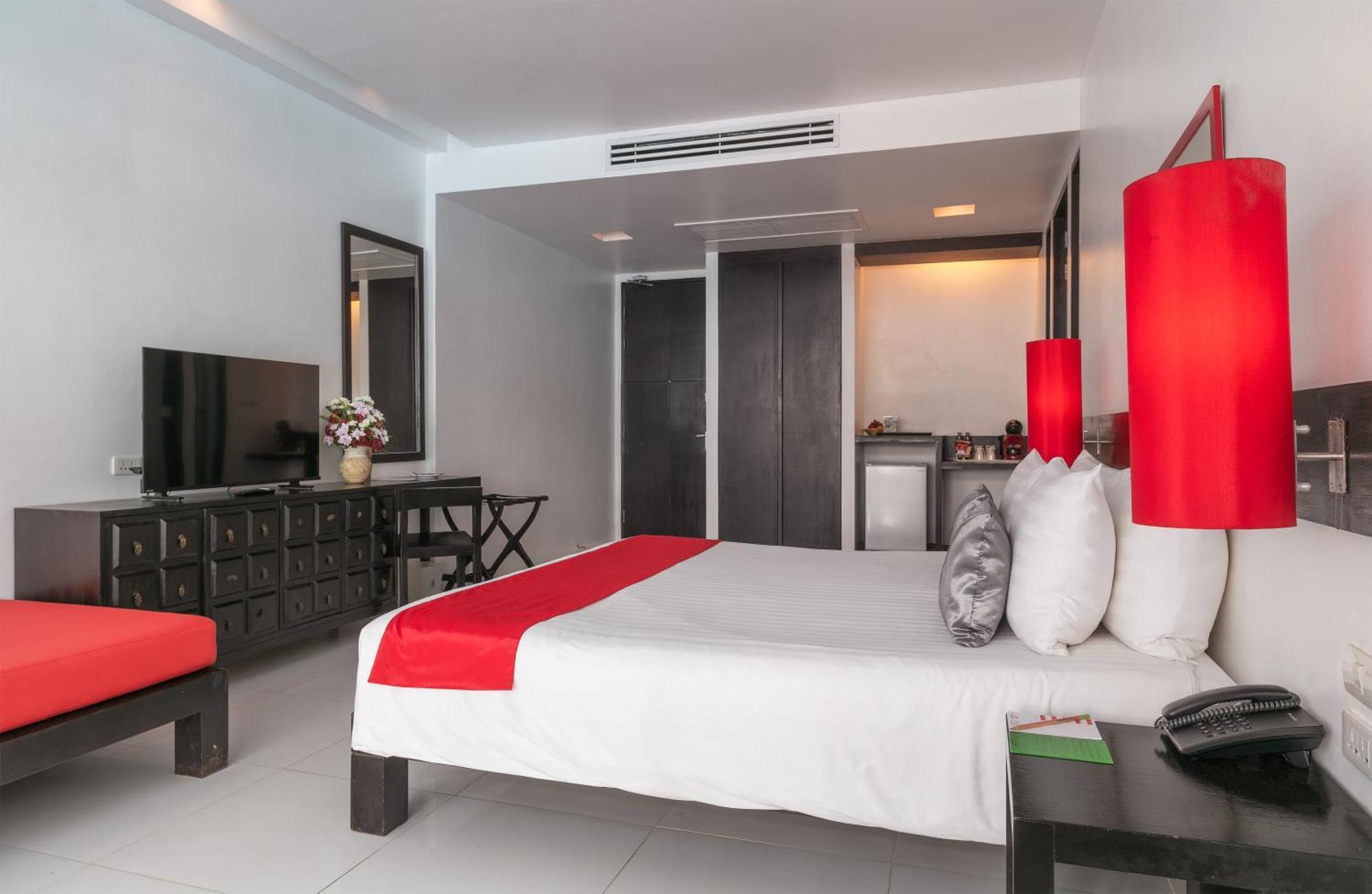 Deluxe Double Room Pool Access Serene Wing