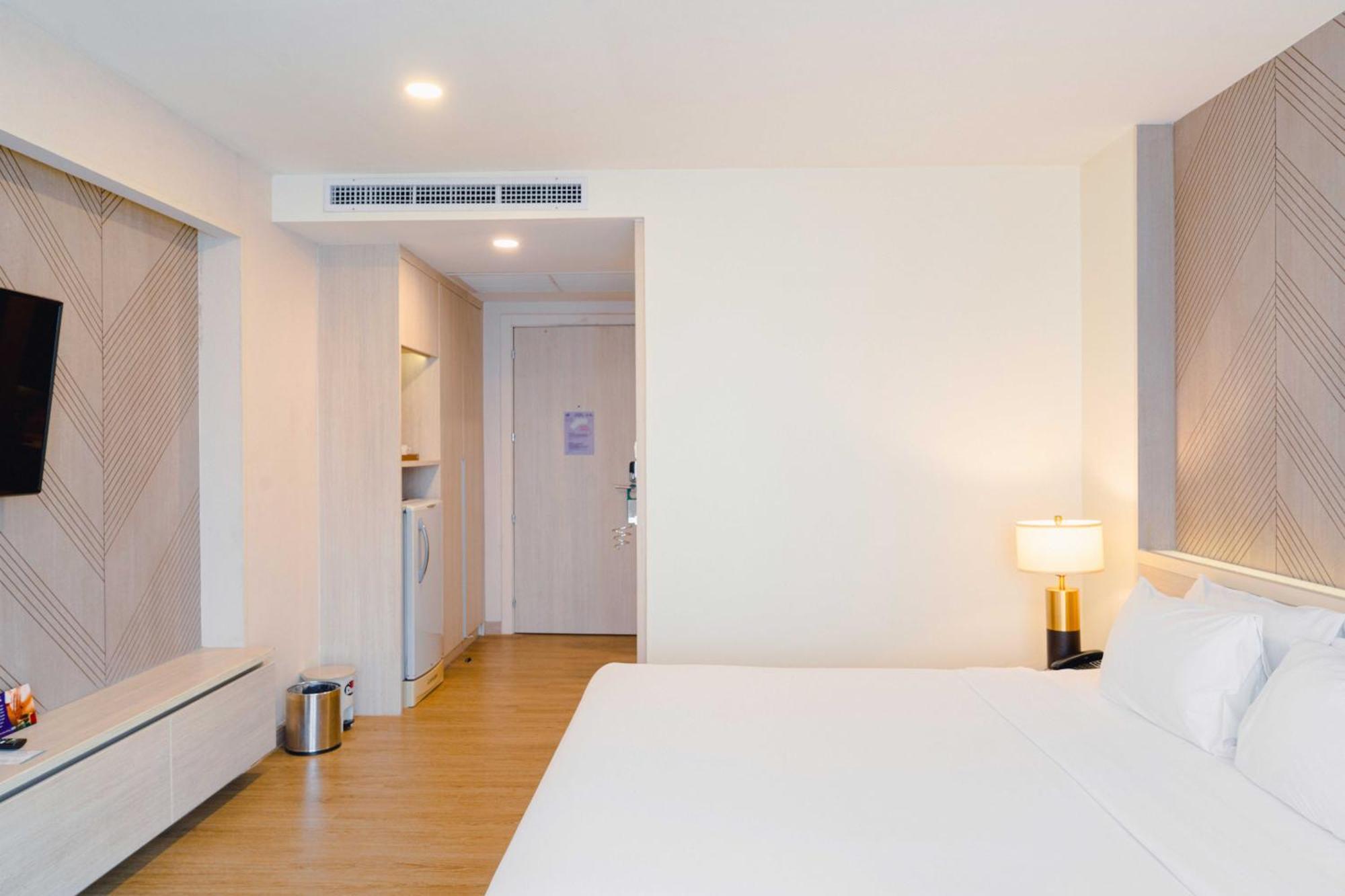 Standard King Room,1742665848:JPEG