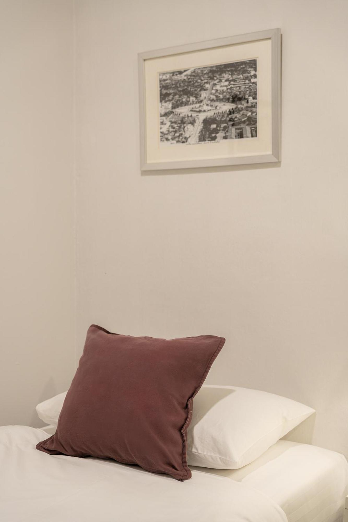 Standard Single Room no window