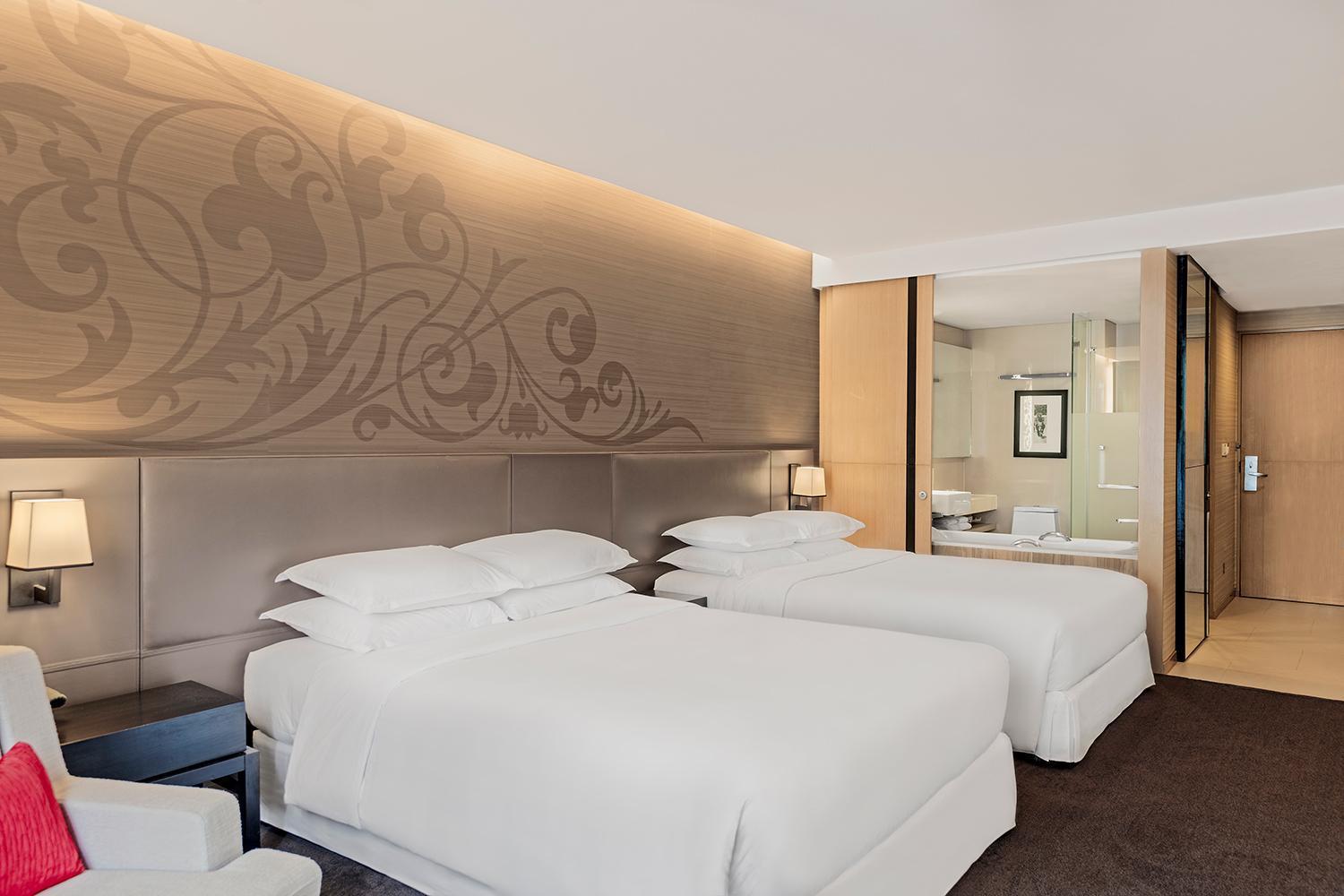 Paradox Signature Two Queen Room