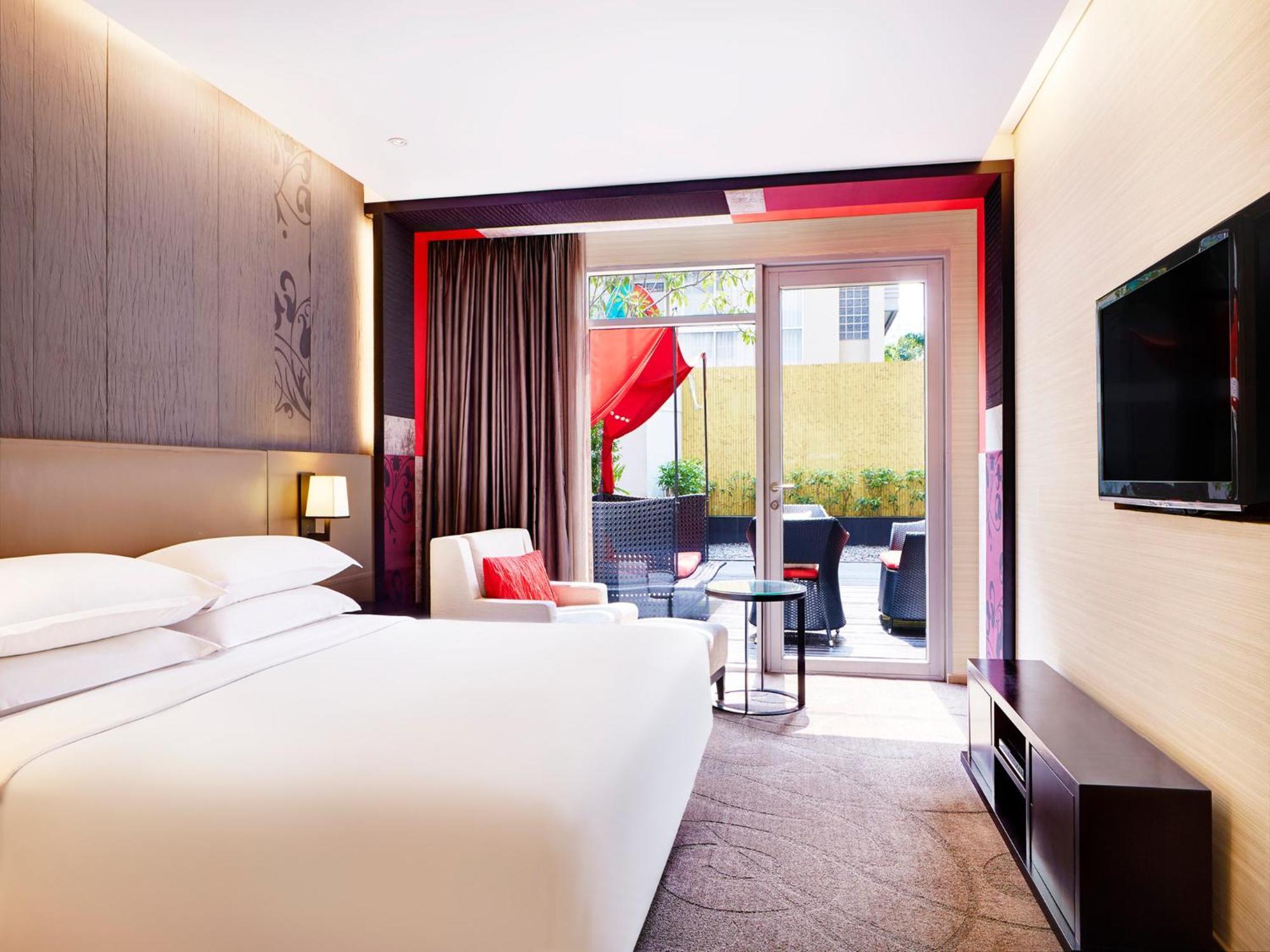 King Suite Terrace