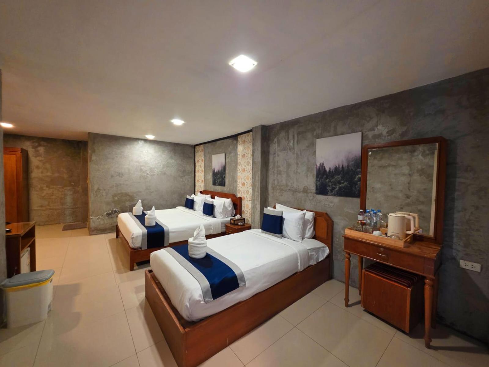 Grand Deluxe Double Room