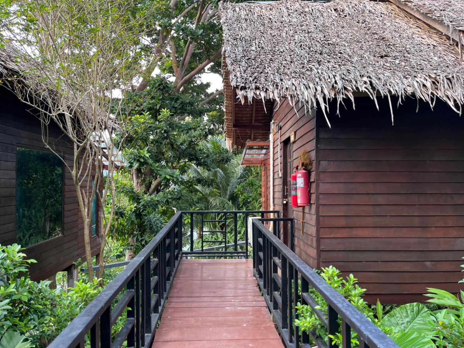 Deluxe Bungalow