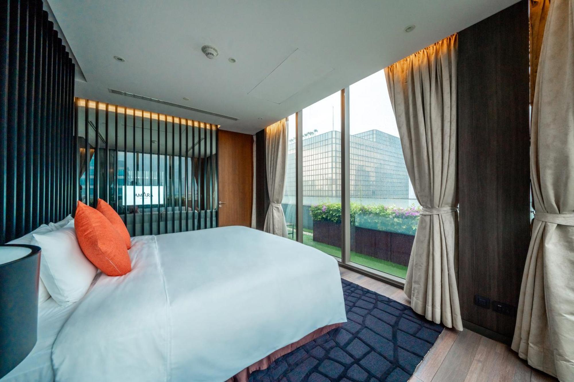 AMARA SUITE Lounge Access Benefits