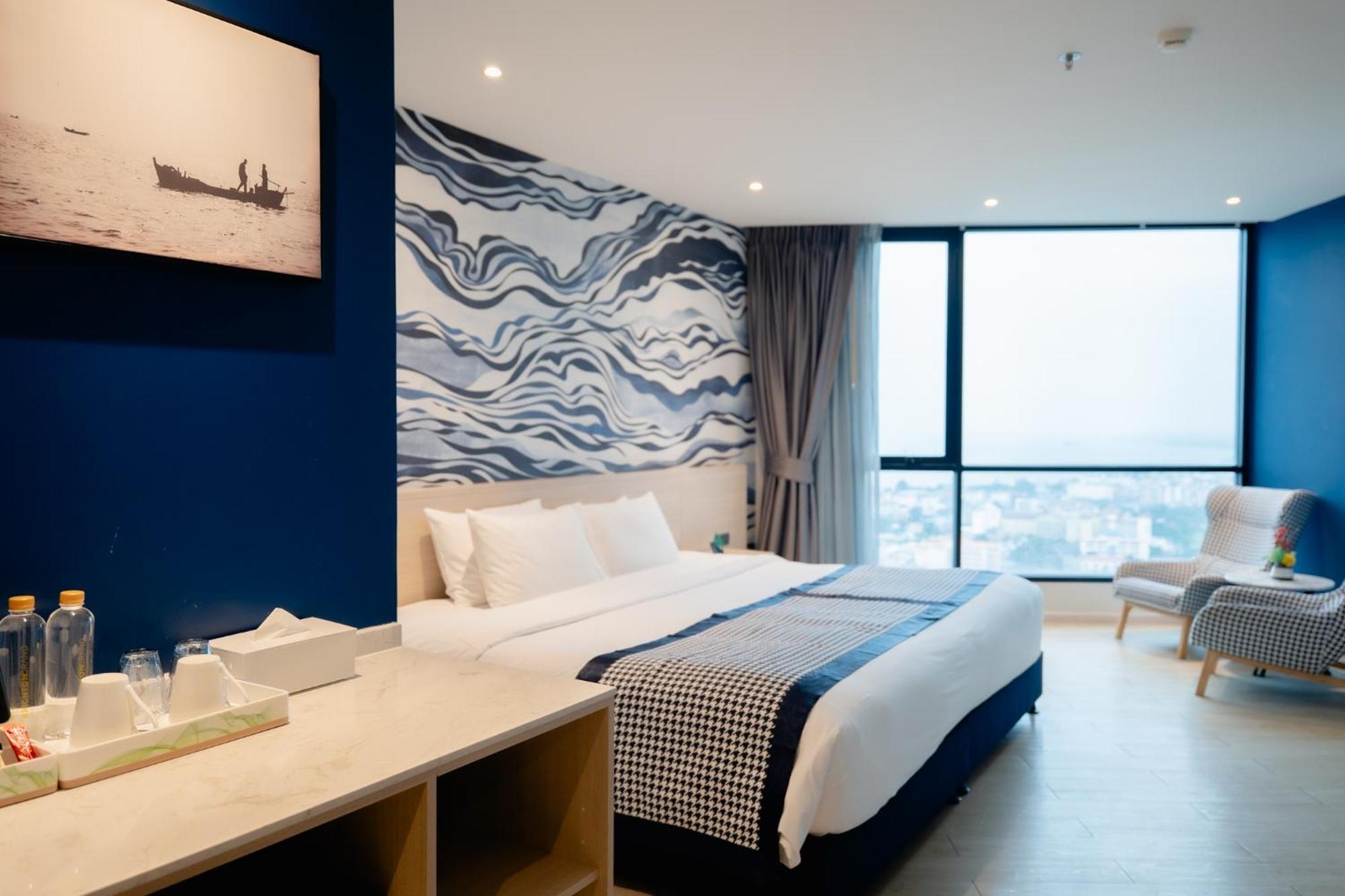 Deluxe Sea View