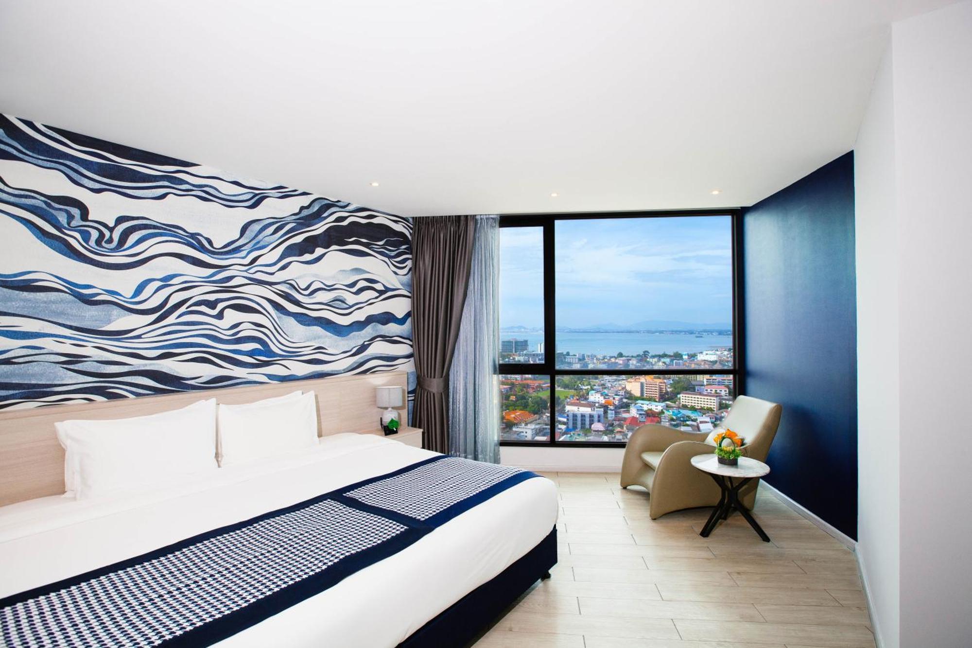 Deluxe Sea View