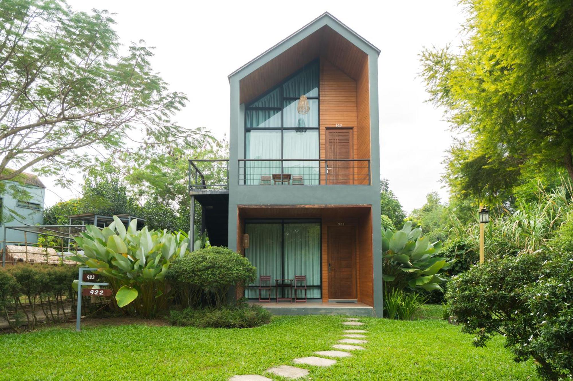 Standard Villa