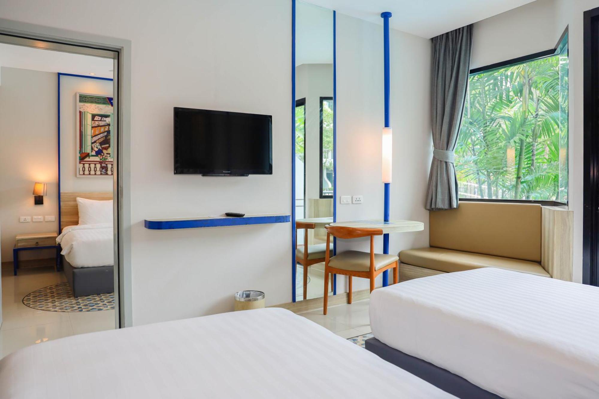 Two Bedroom Family Pool Access Suite