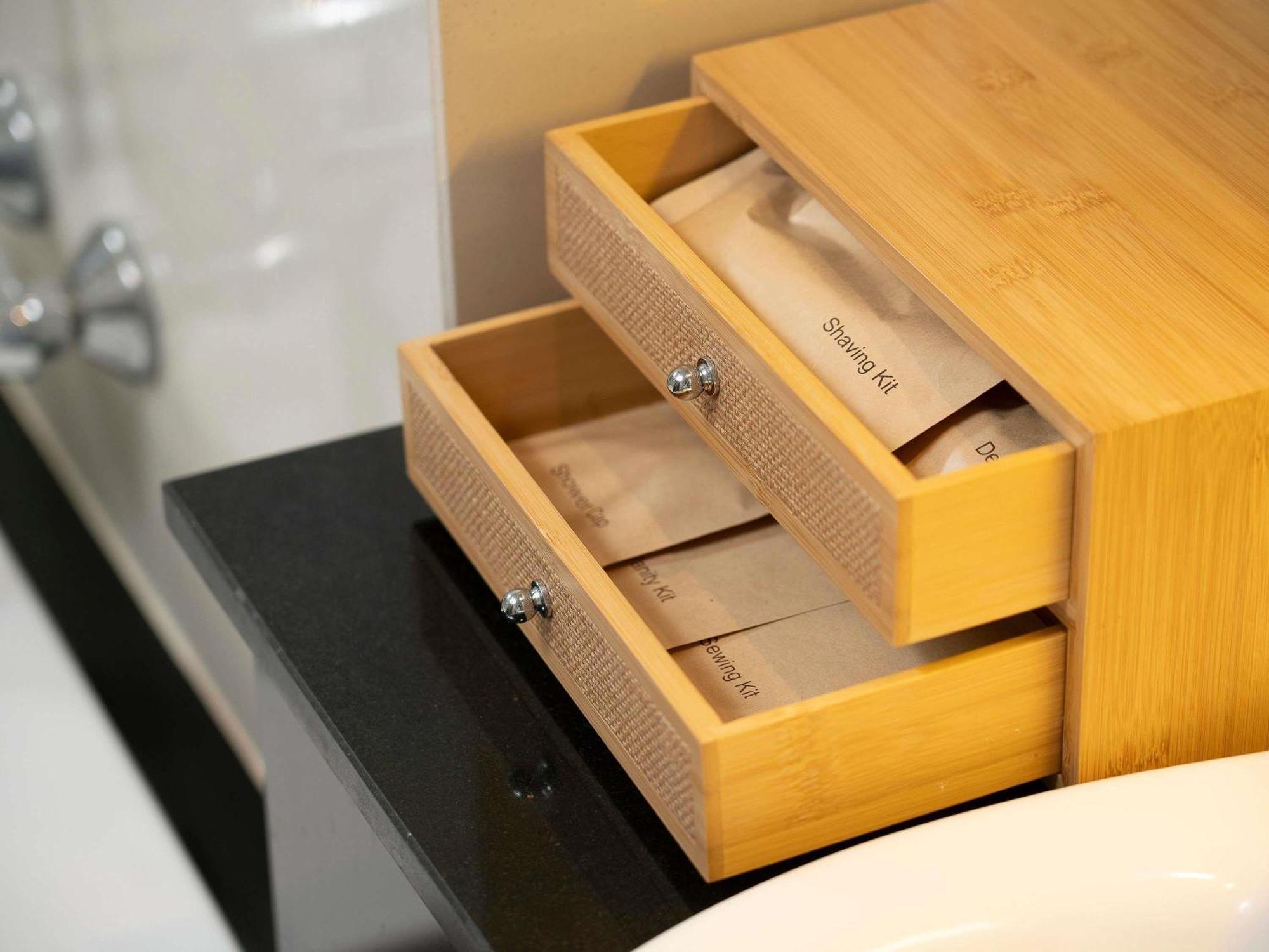 Deluxe Twin Studio,1743742699:JPEG