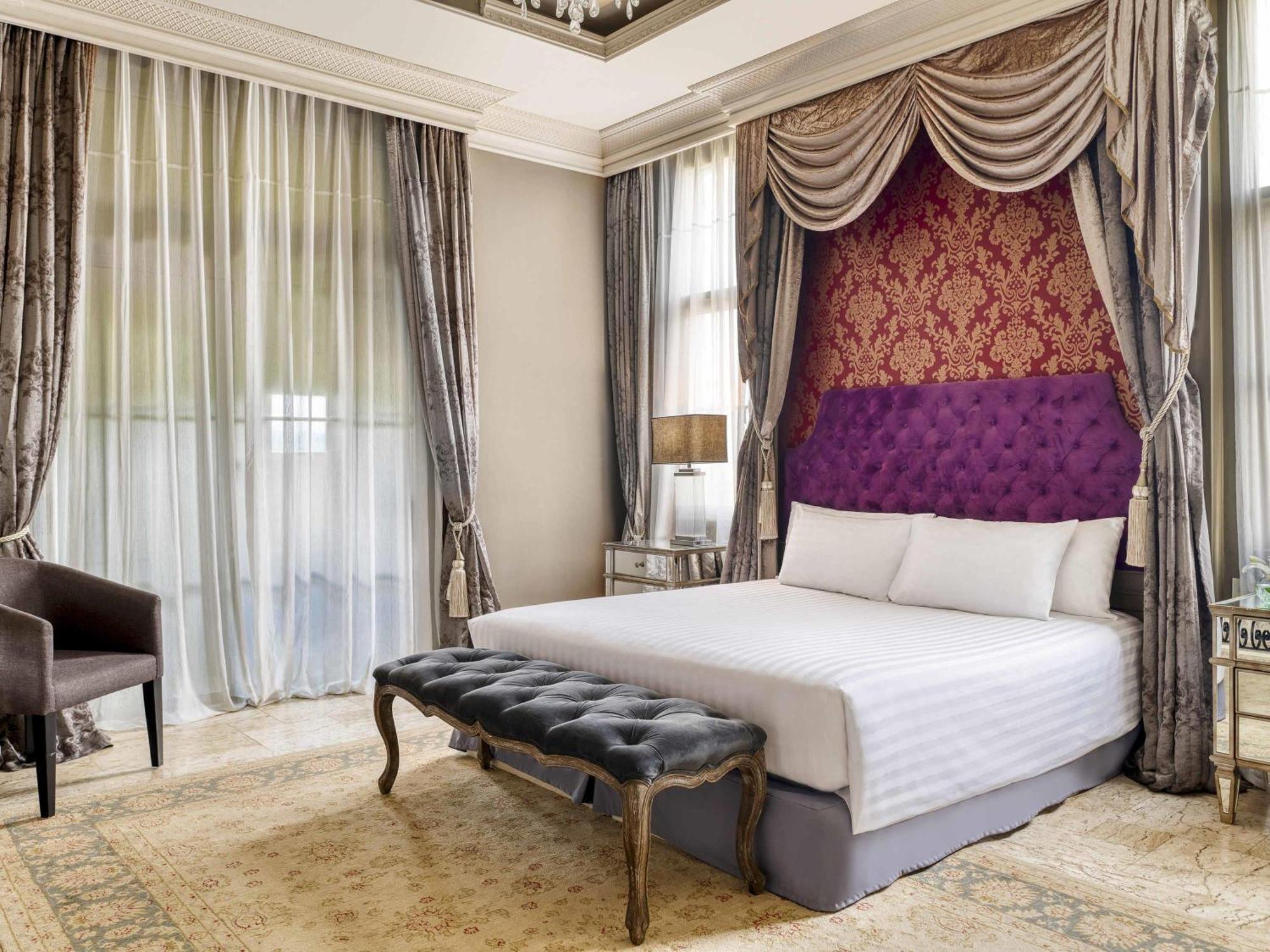 Deluxe King Room,1765395551:JPEG