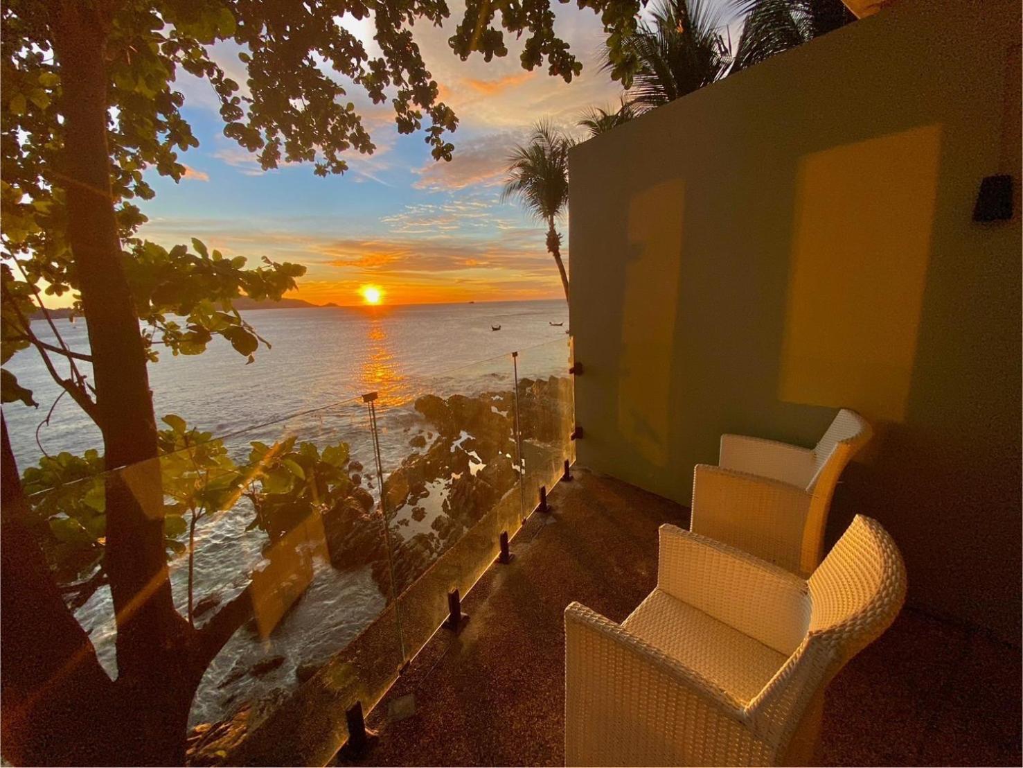 Deluxe Suite Sea View