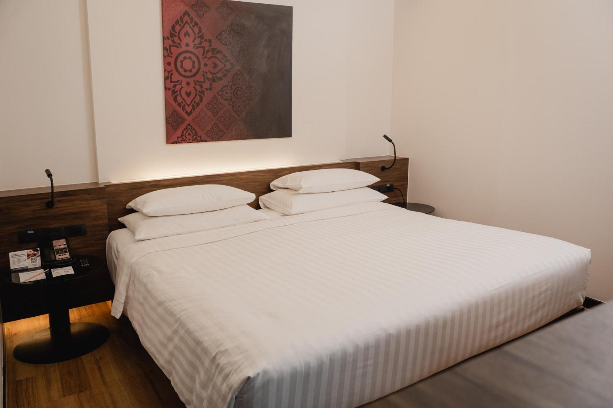 Grand Deluxe Room