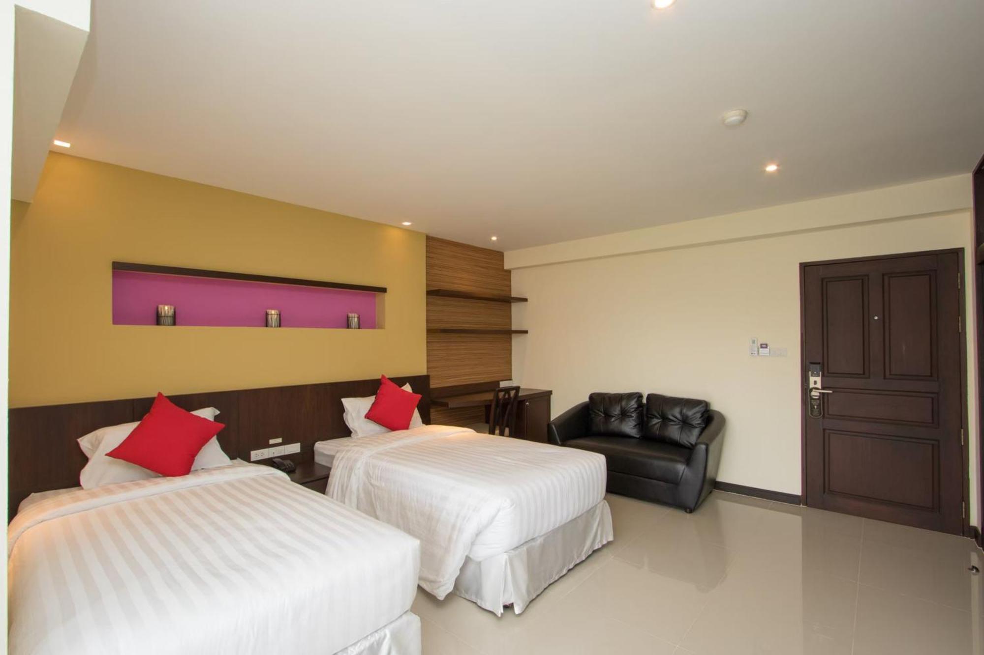 Deluxe Double or Twin Room