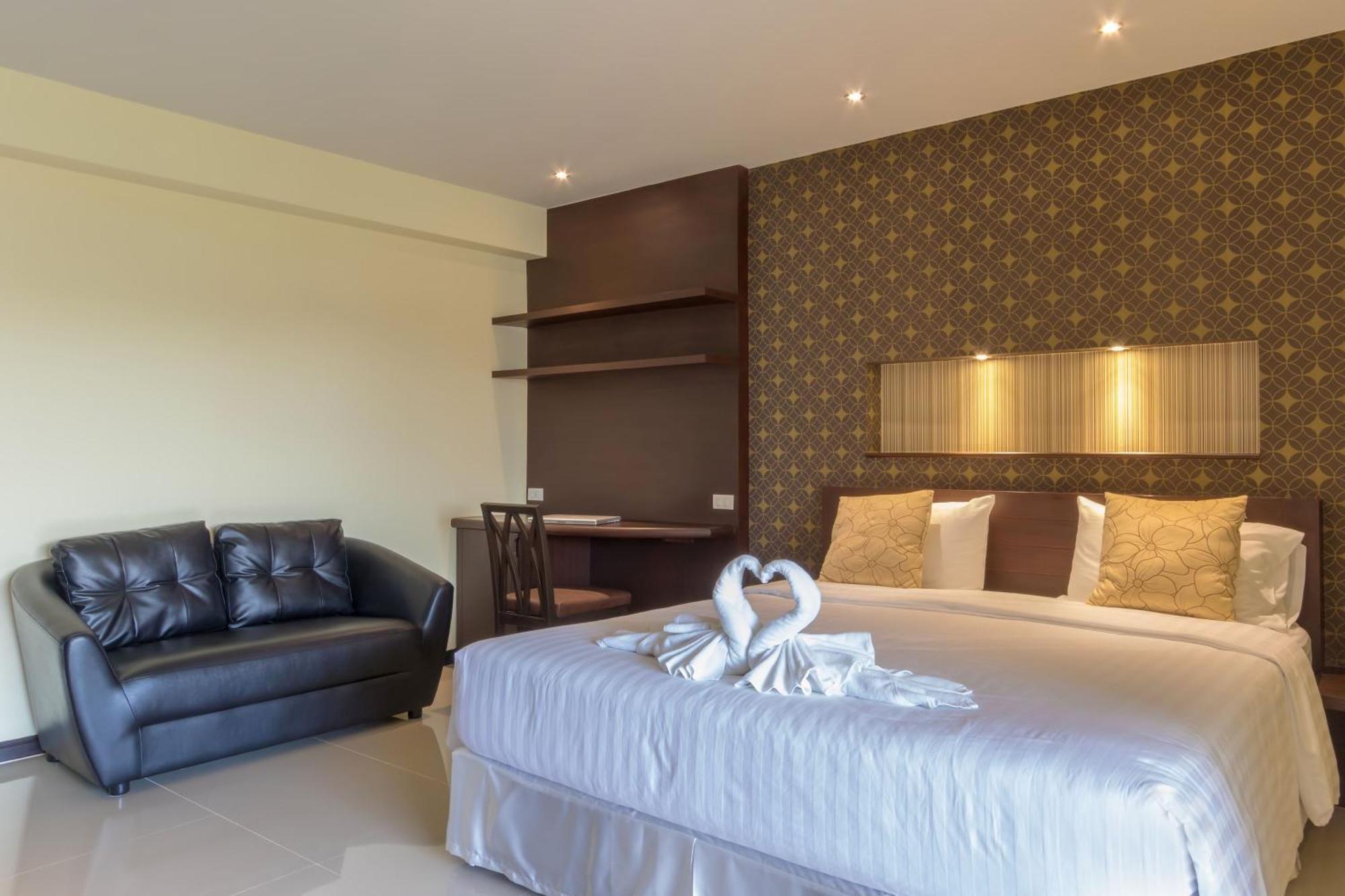 Deluxe Double or Twin Room