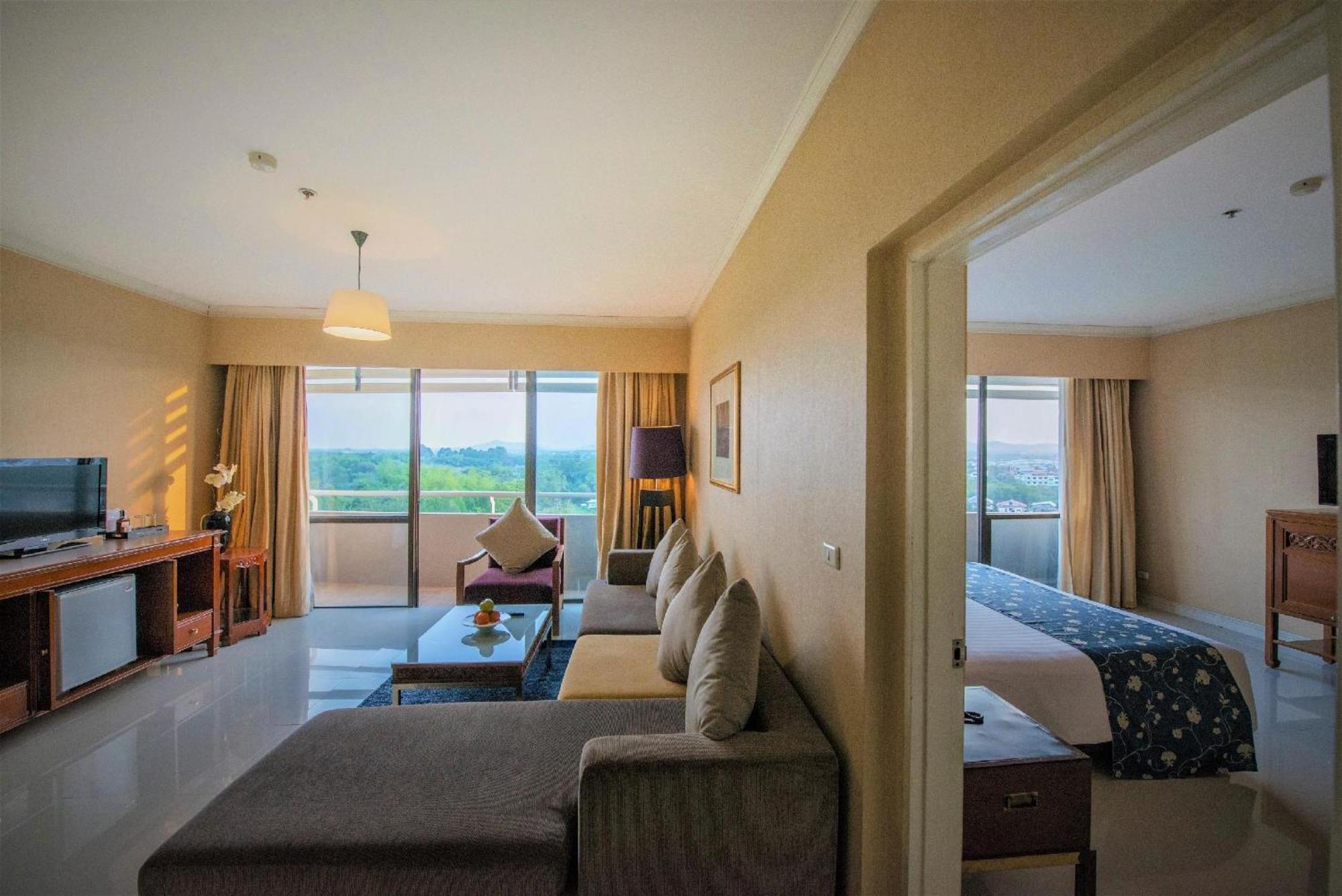 Two-Bedroom Suite