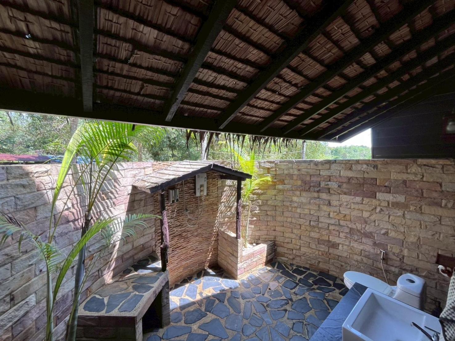 Bali House Partial Seaview Twin Bed
