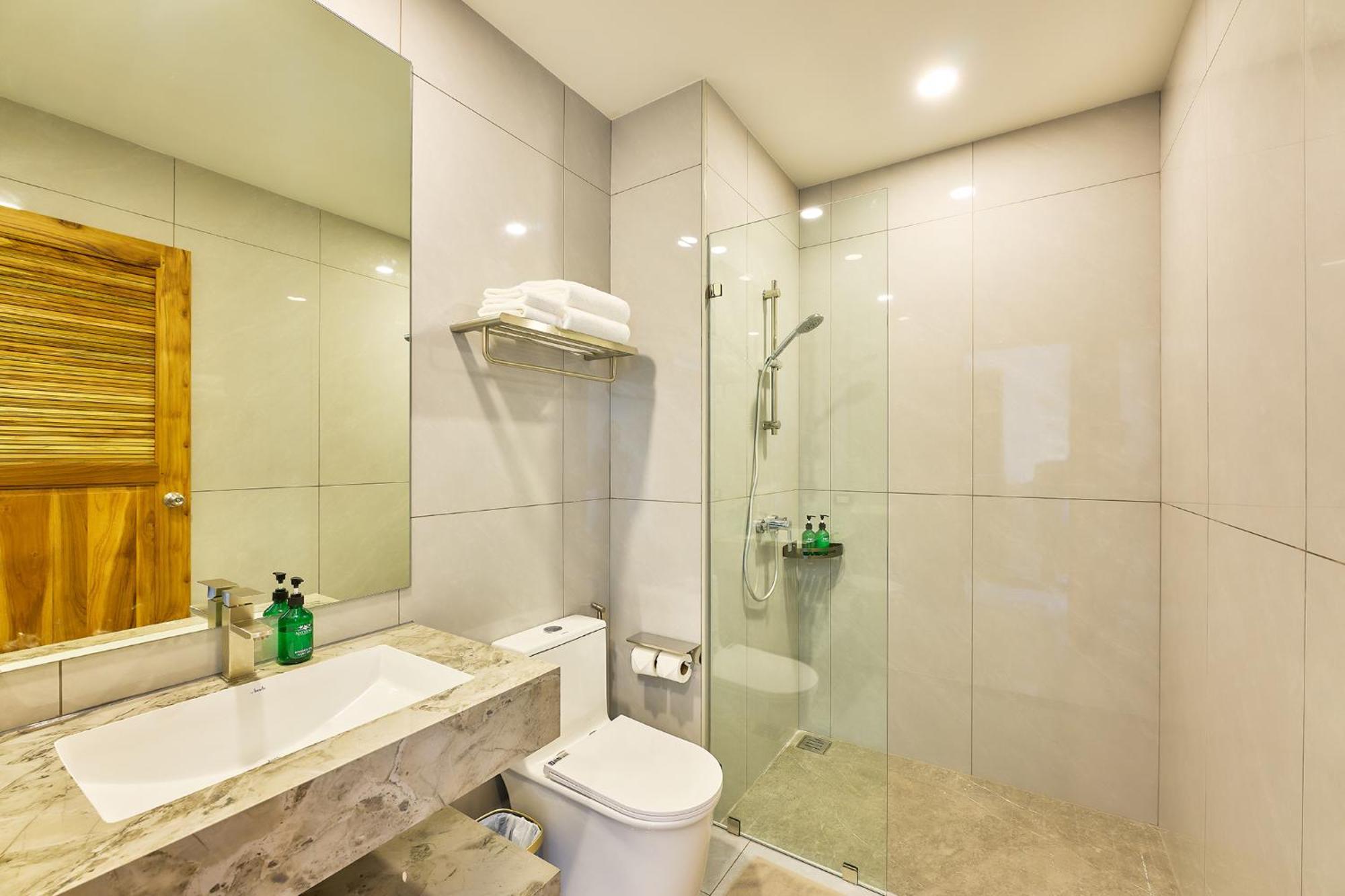 Deluxe Double or Twin Room Garden View