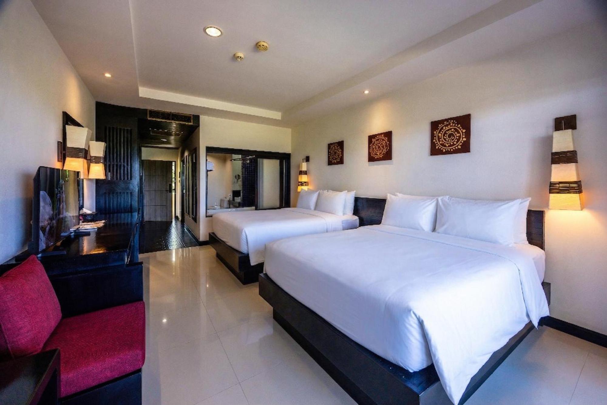 Deluxe Double or Twin Room