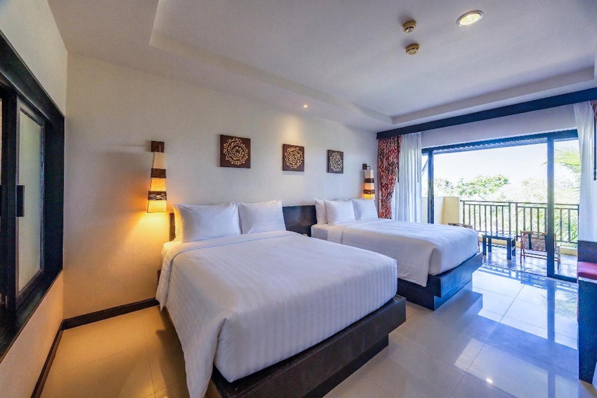 Deluxe Double or Twin Room