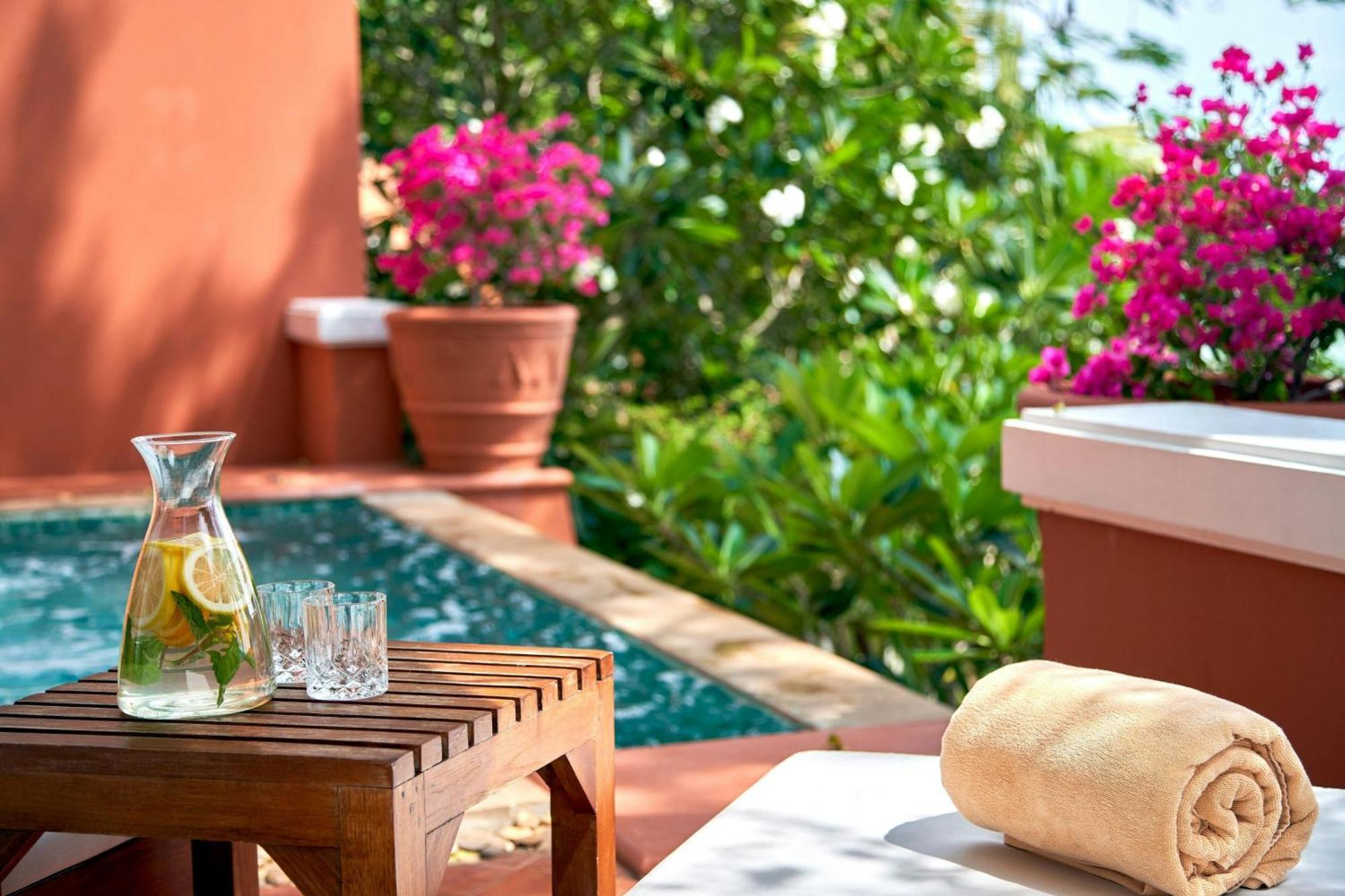 Oceanview Pool Villa 1 Bedroom Villa 1 King Oceanview