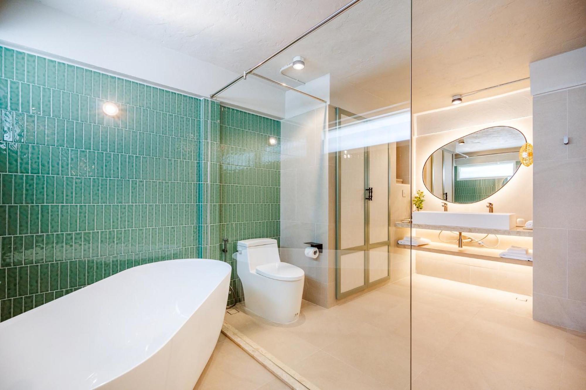 Deluxe Double or Twin Room Garden View