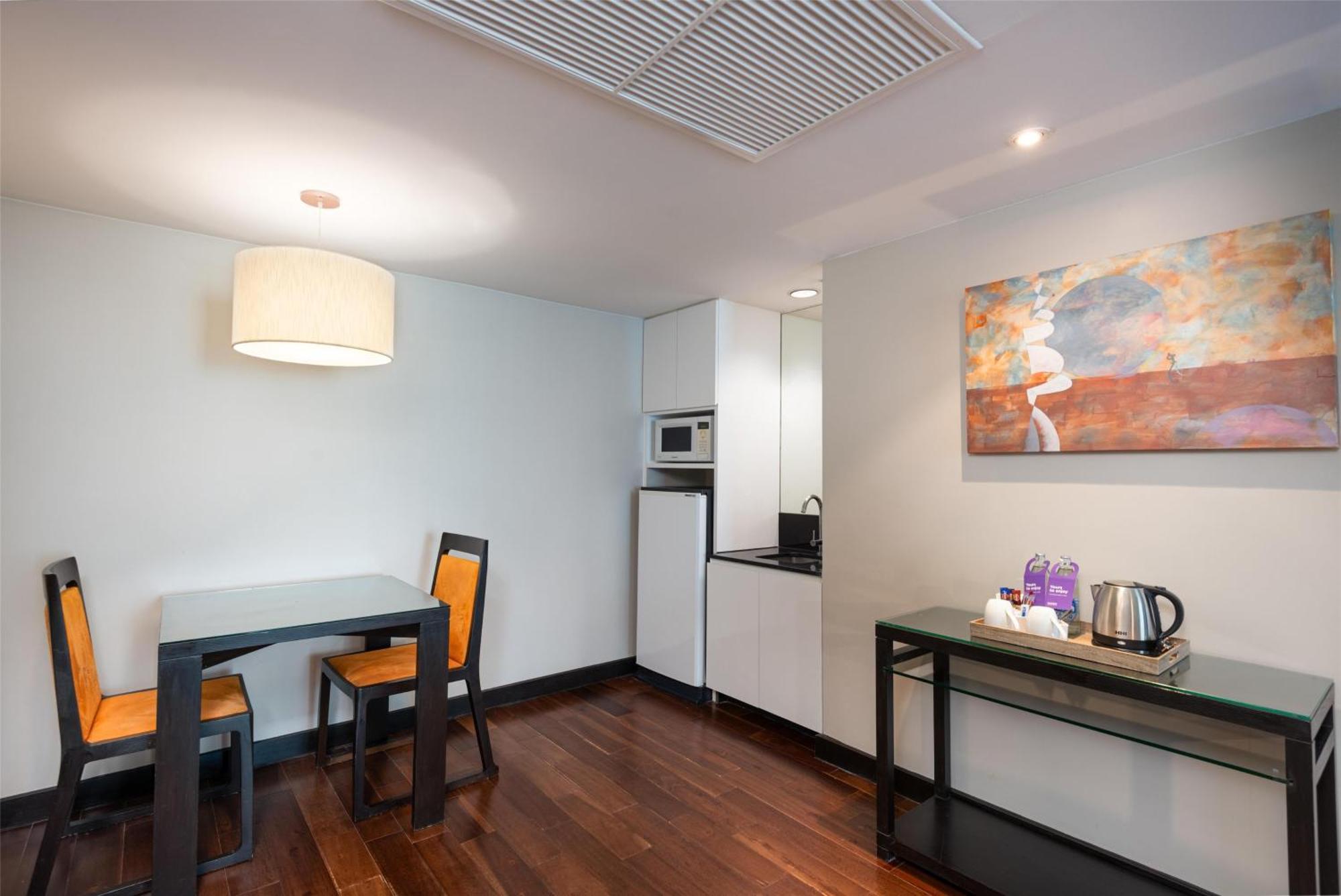 One-Bedroom Suite