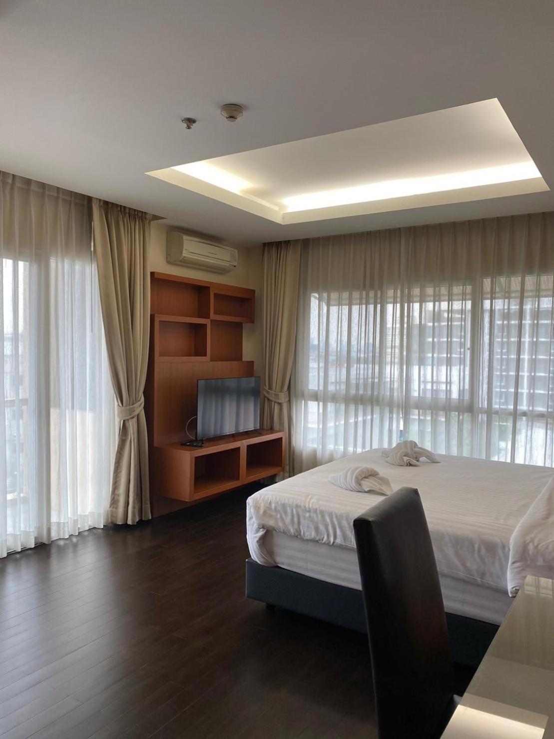 Three-Bedroom Suite