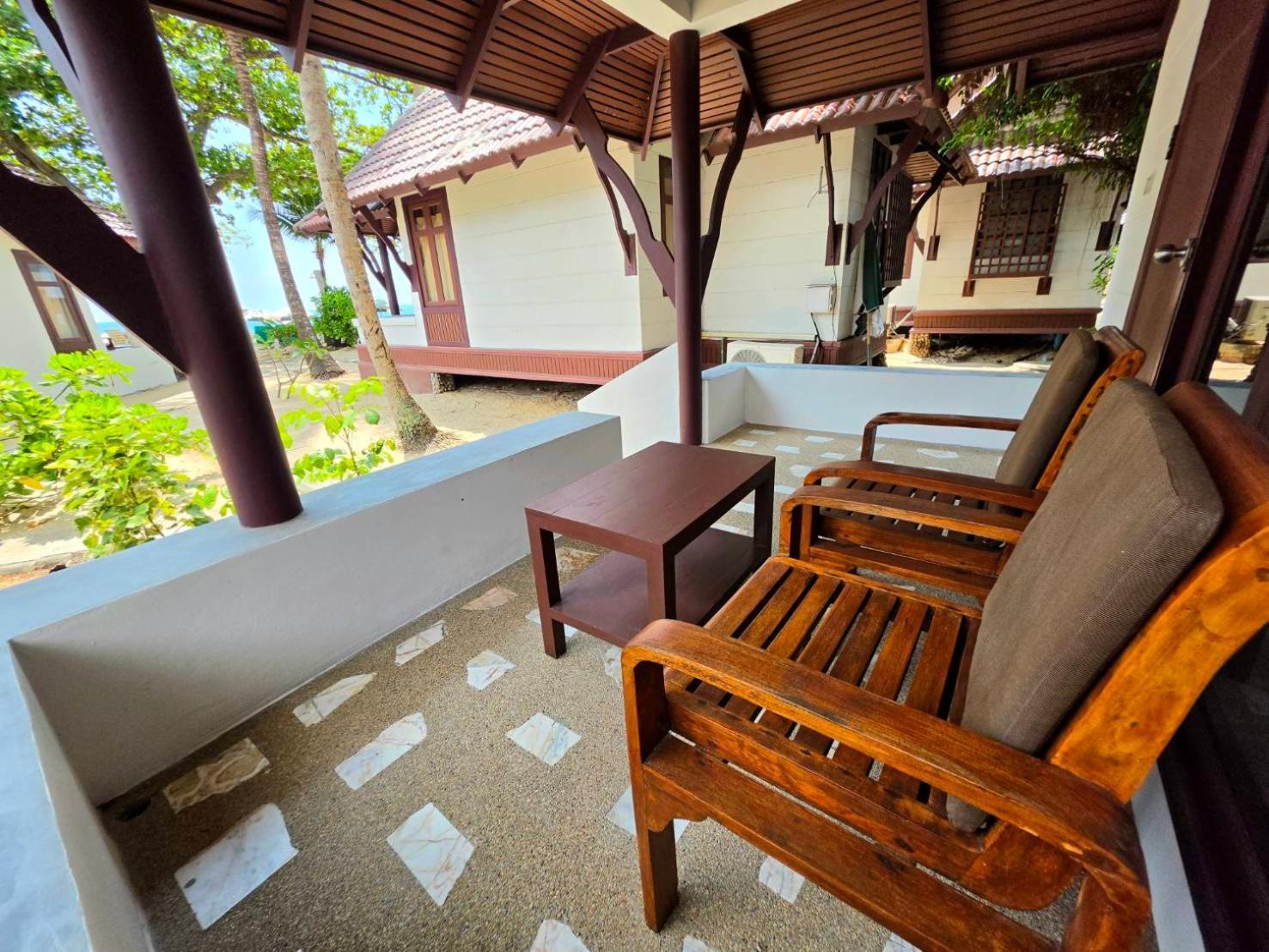 Beach Bungalow