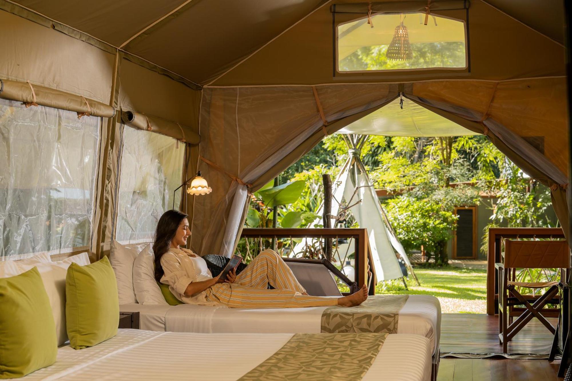Deluxe Tent Triple Private Bathroom &