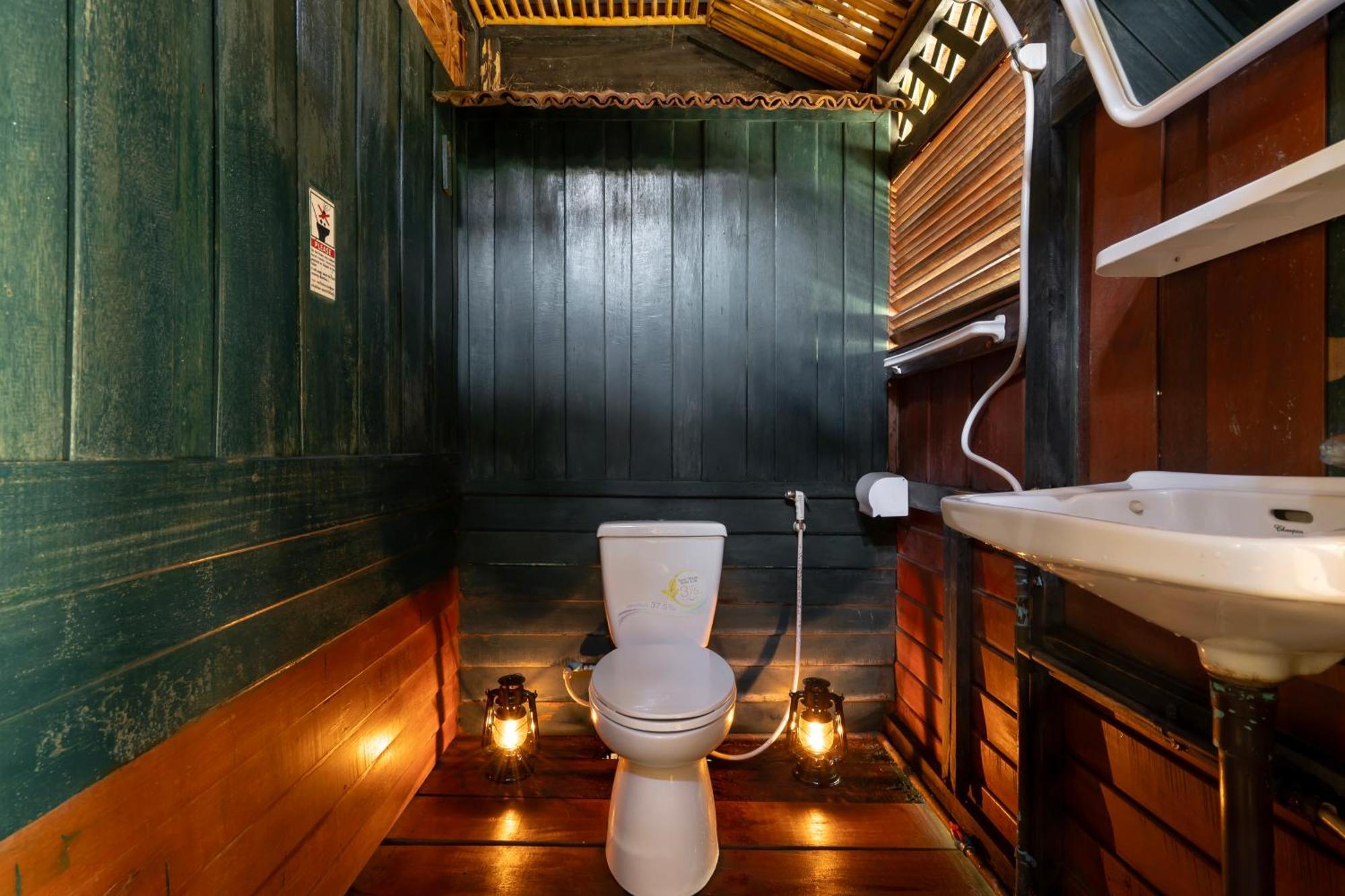 Raft room & & Lunch include join boat check check out