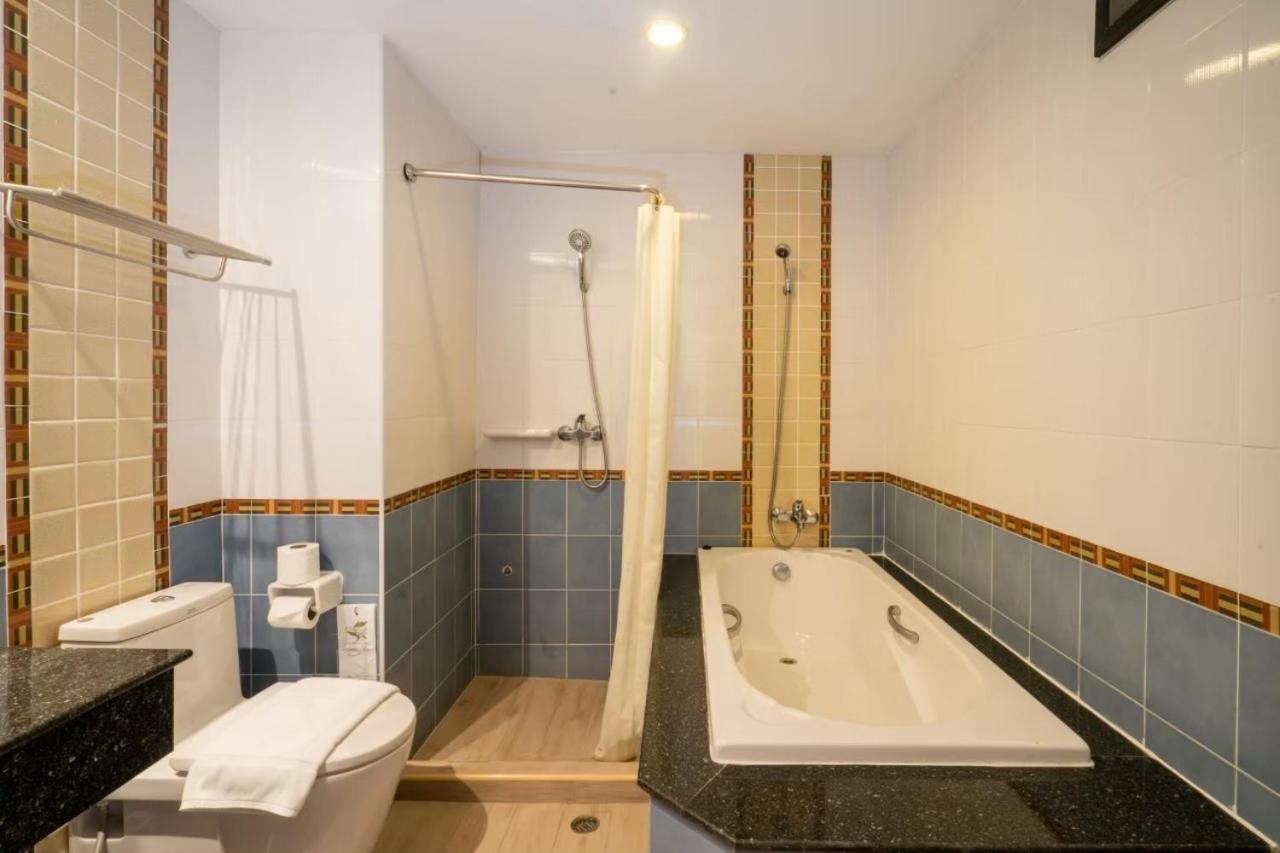 Deluxe Triple Room,1765827150:JPEG