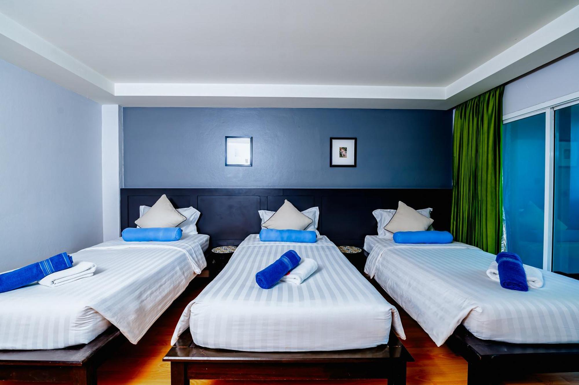 Deluxe Triple Room