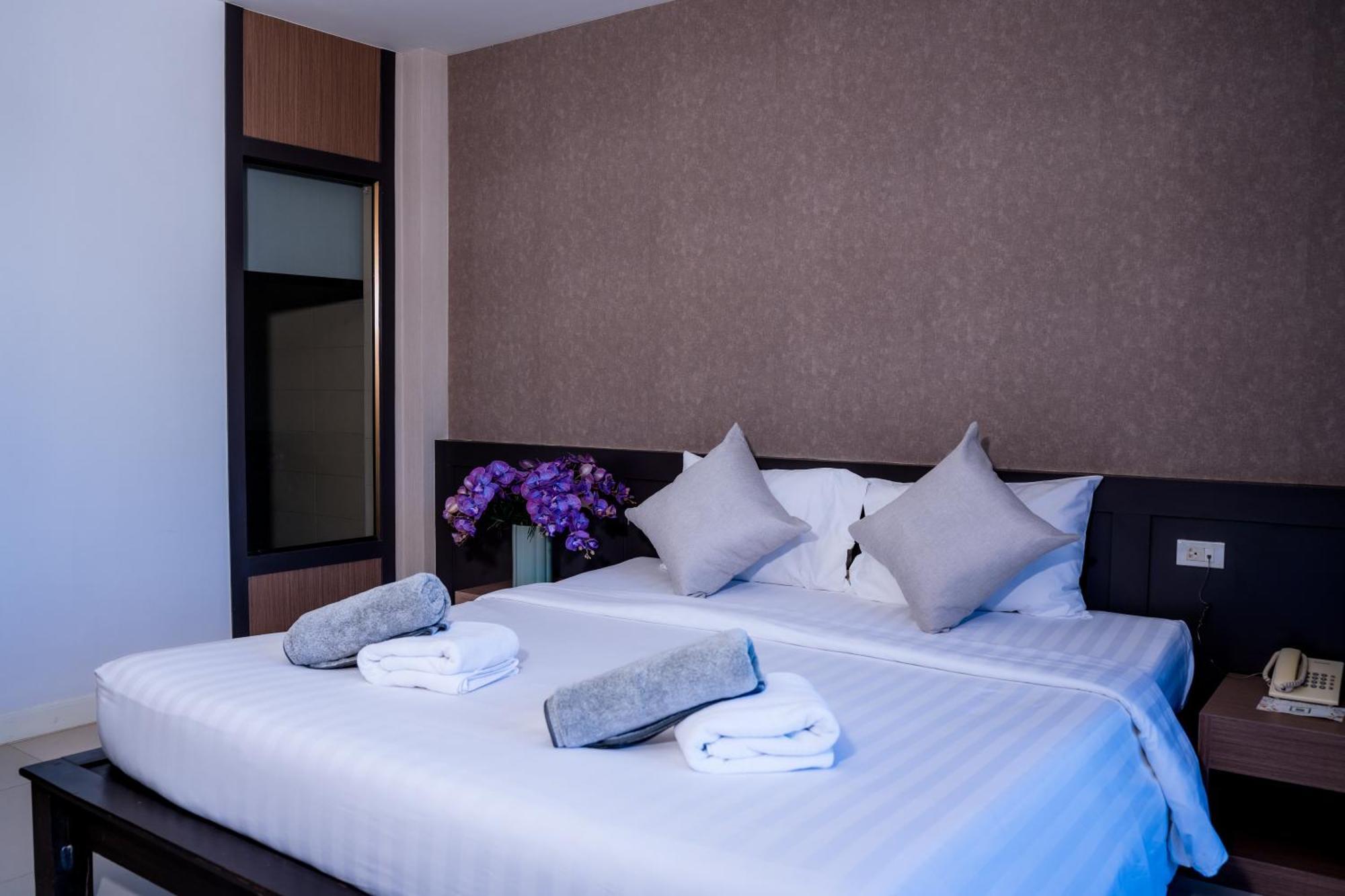 Superior Double or Twin Room Sea View