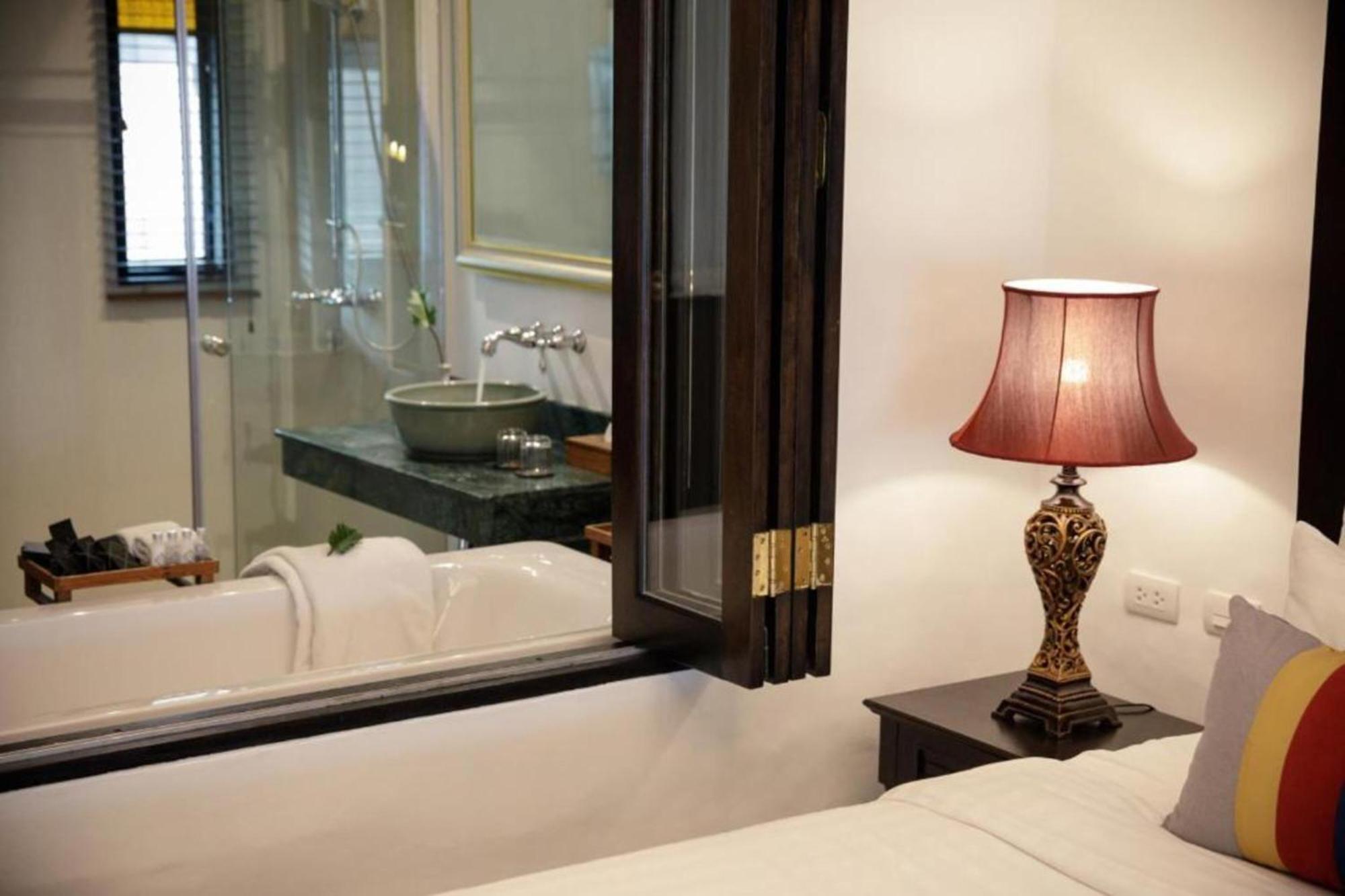 Deluxe Double or Twin Room Balcony