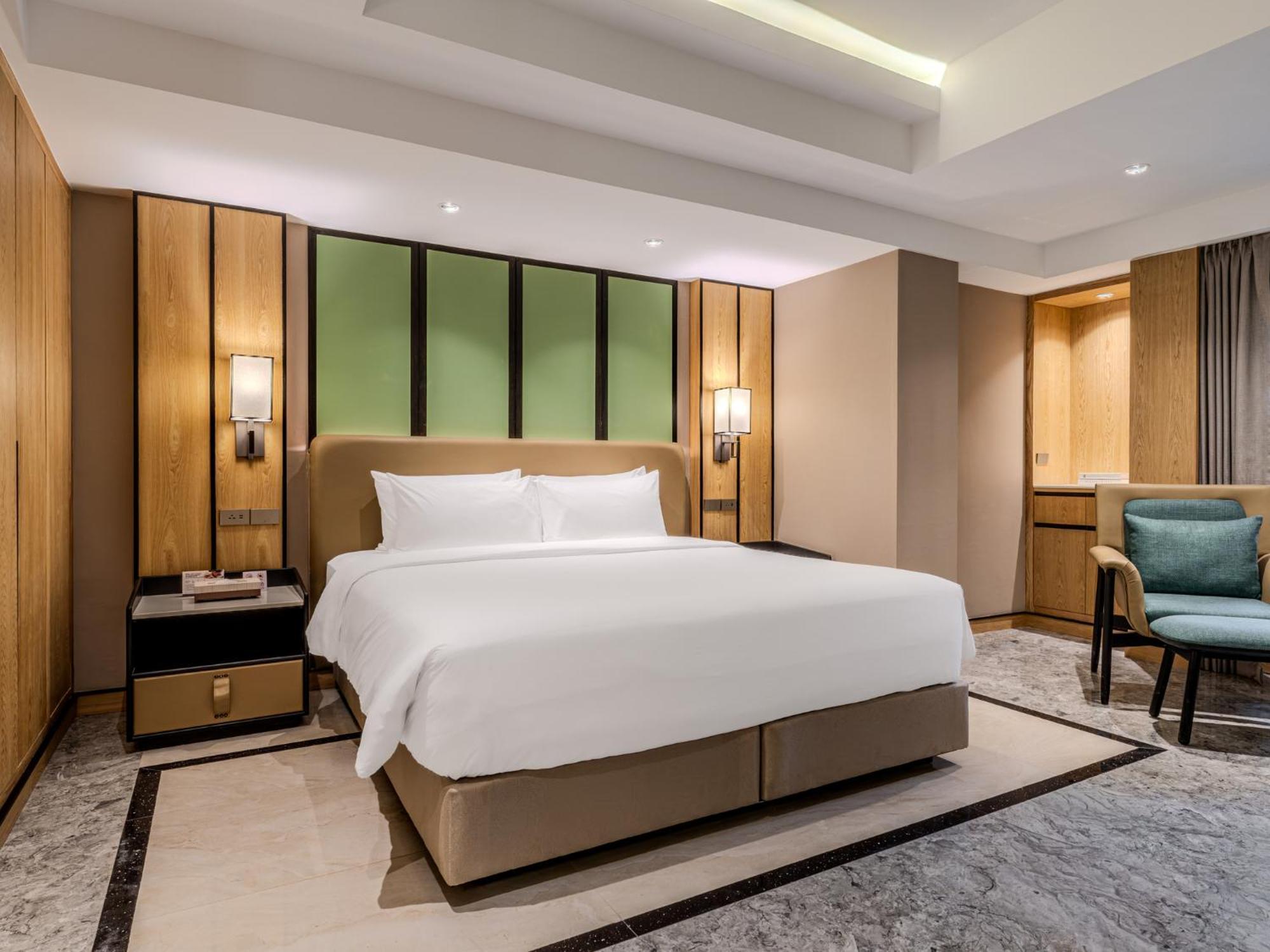 King Suite
