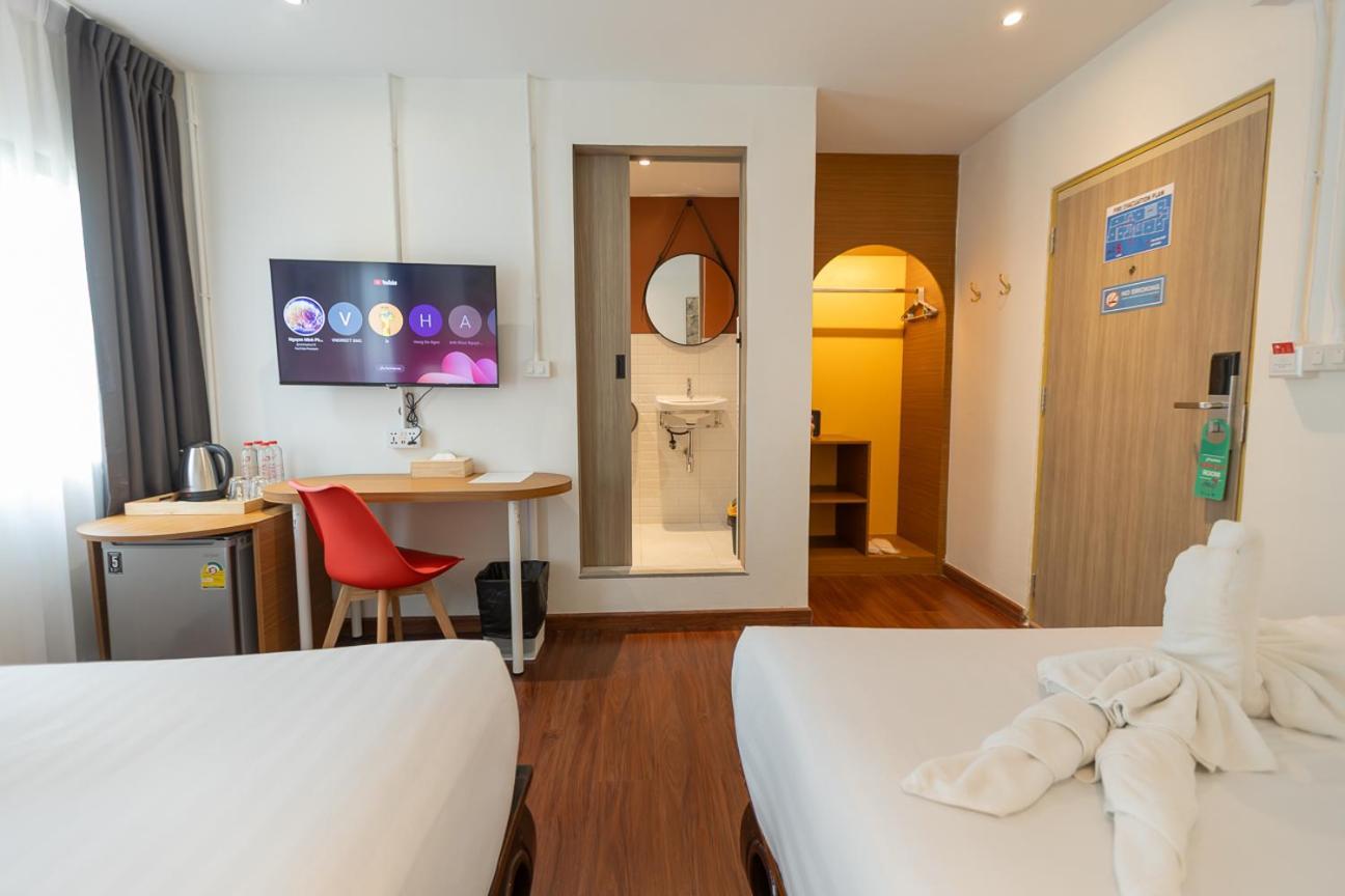 Deluxe Twin Room